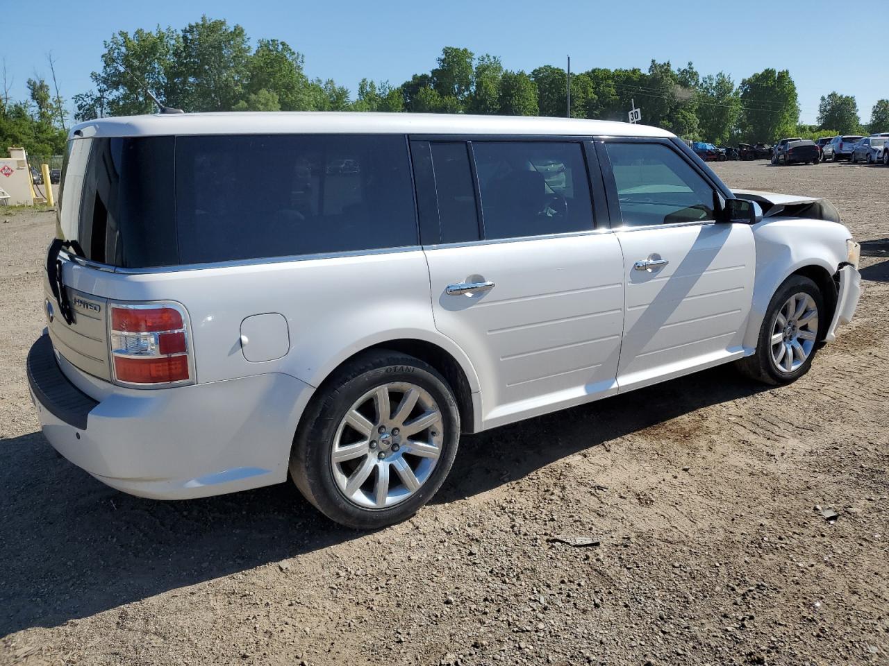 2009 Ford Flex Limited Серебряный vin: 2FMDK53C39BA28462