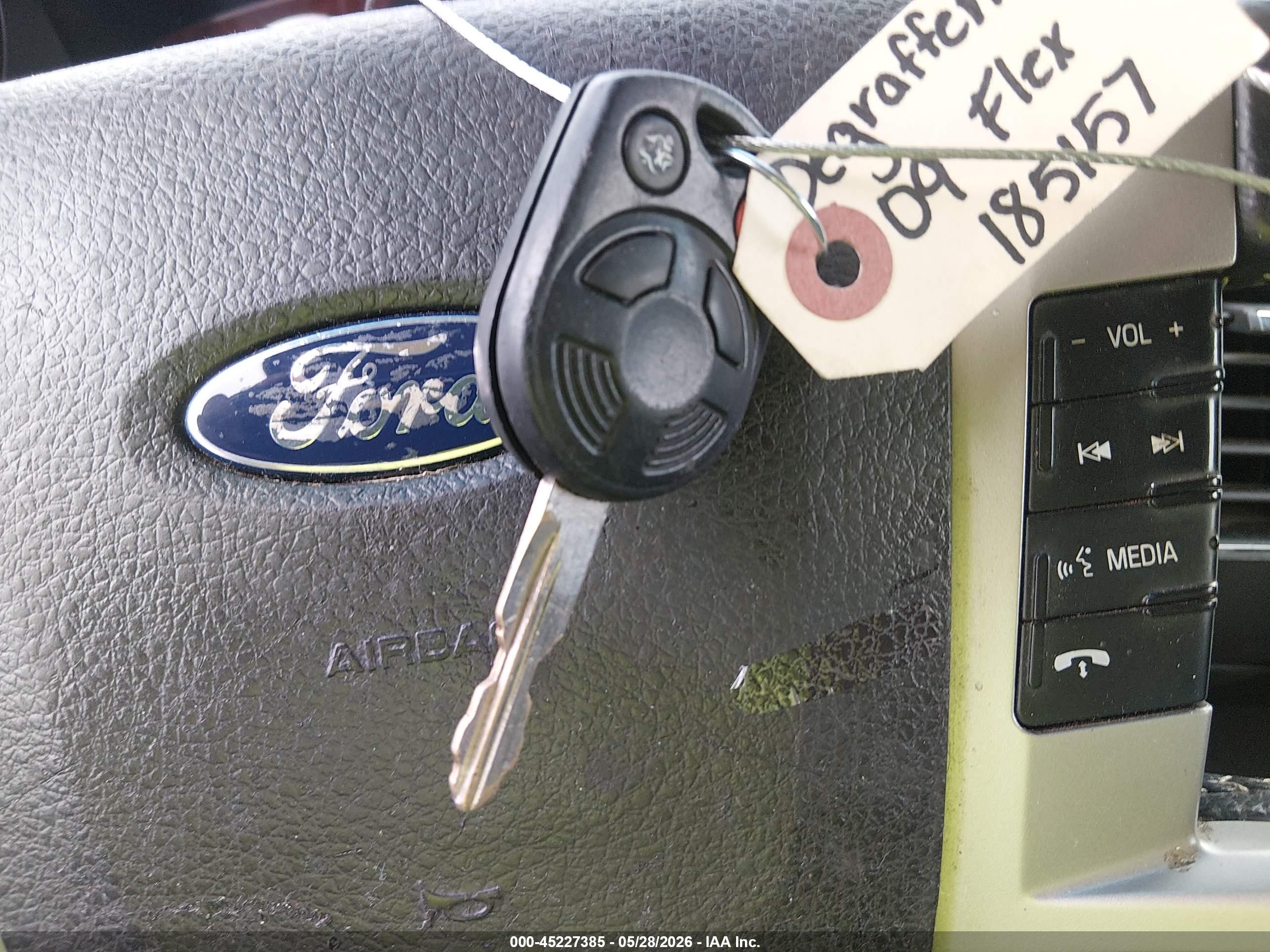 2009 Ford Flex Limited Maroon vin: 2FMDK53C59BA02025