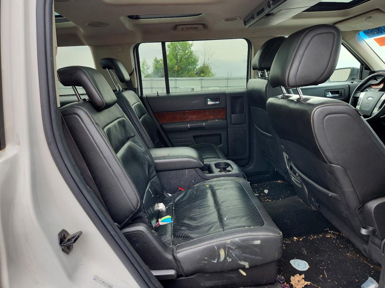 2009 Ford Flex Limited White vin: 2FMDK53C59BA09802
