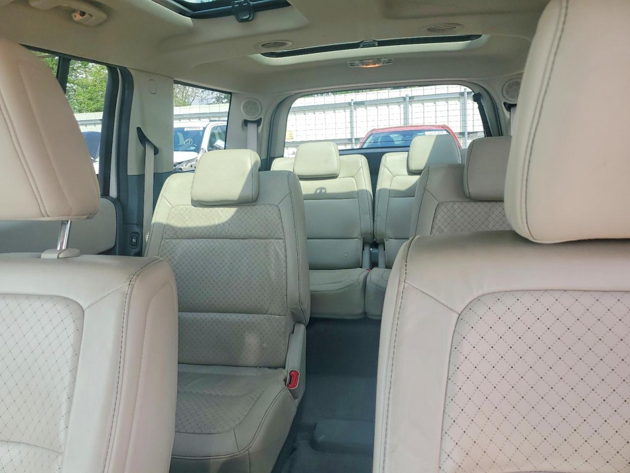 2009 Ford Flex Limited Белый vin: 2FMDK53C89BA18431
