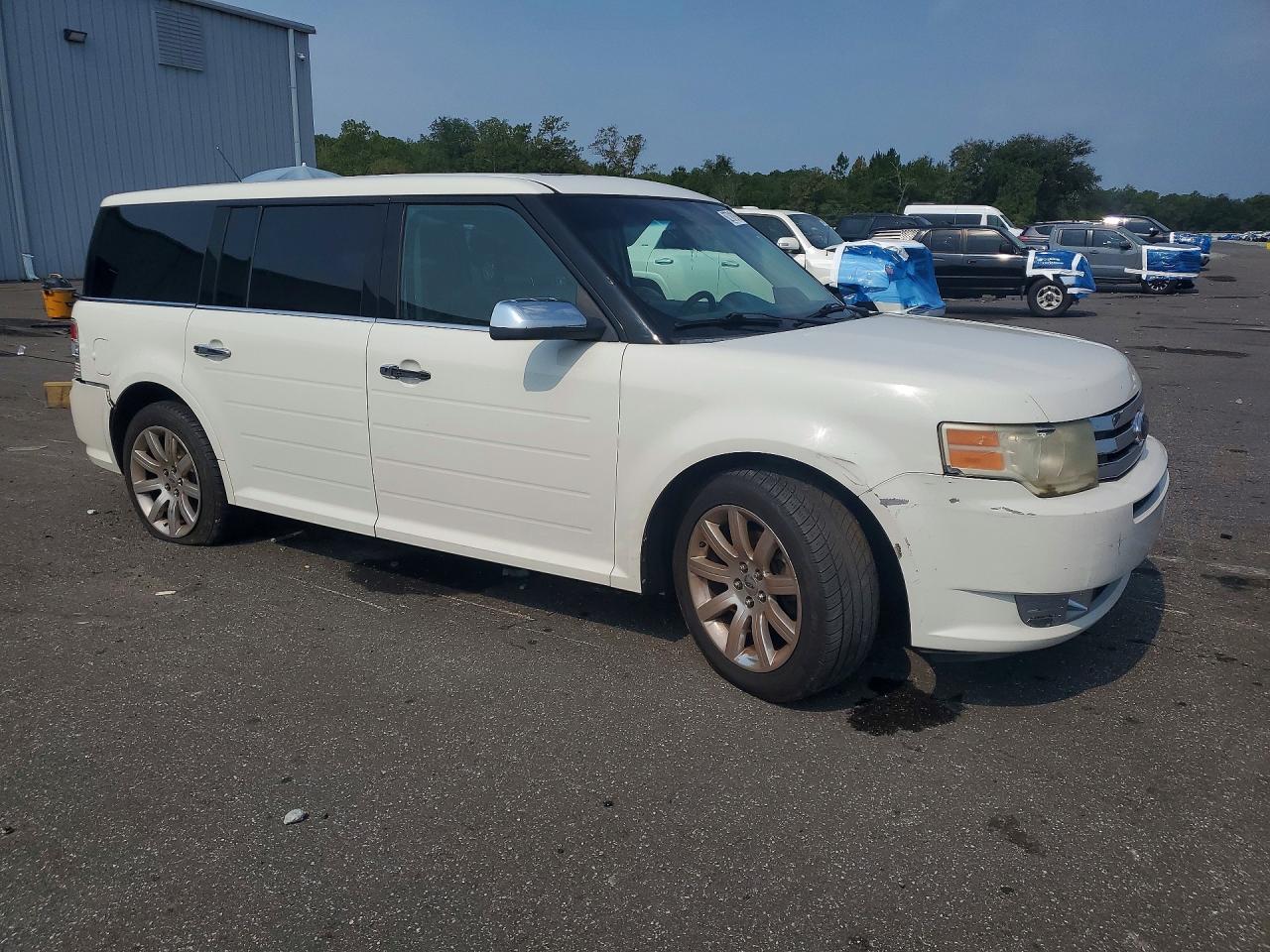 2009 Ford Flex Limited White vin: 2FMDK53C99BA27686