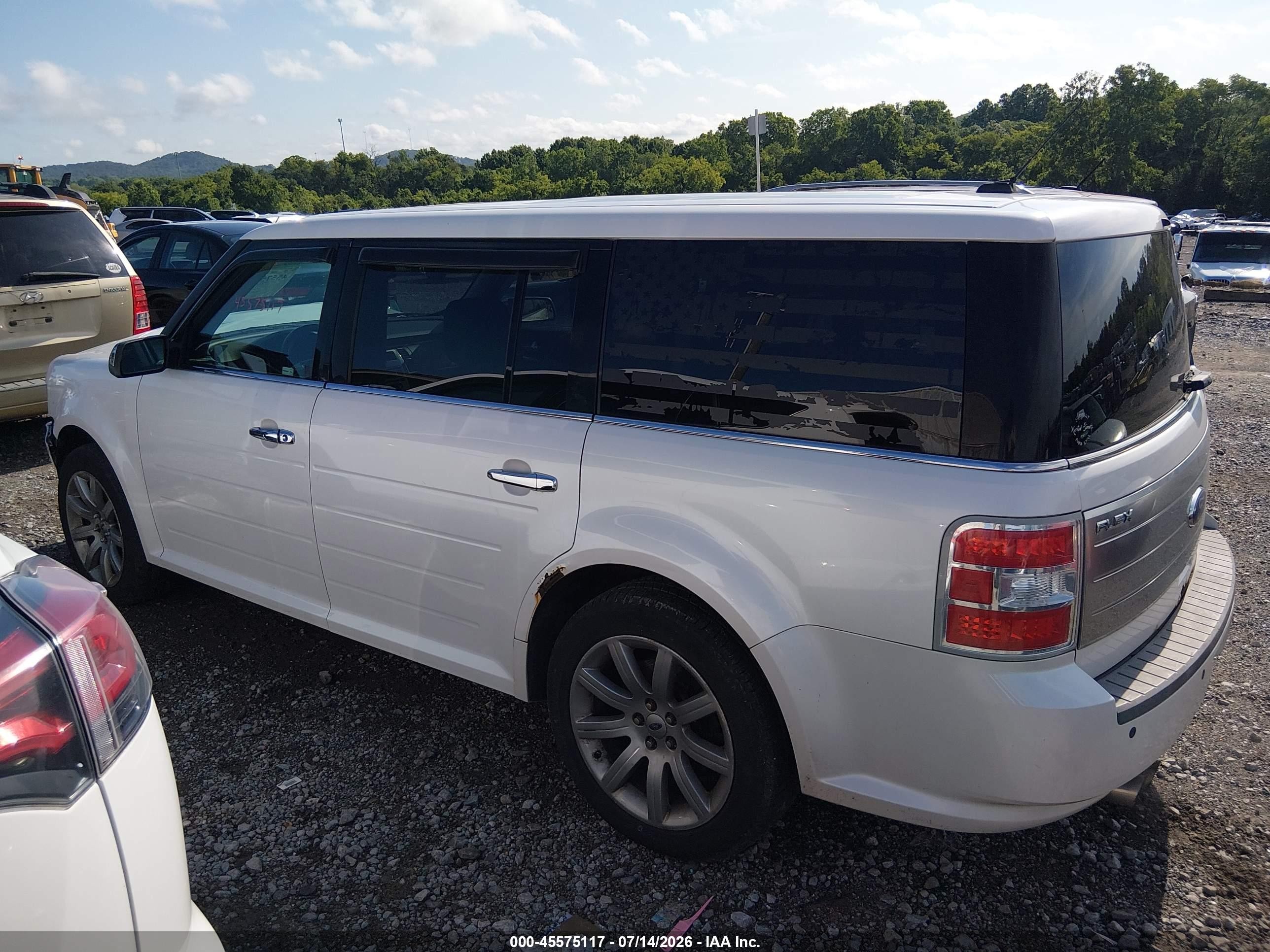 2009 Ford Flex Limited White vin: 2FMDK53CX9BA24179