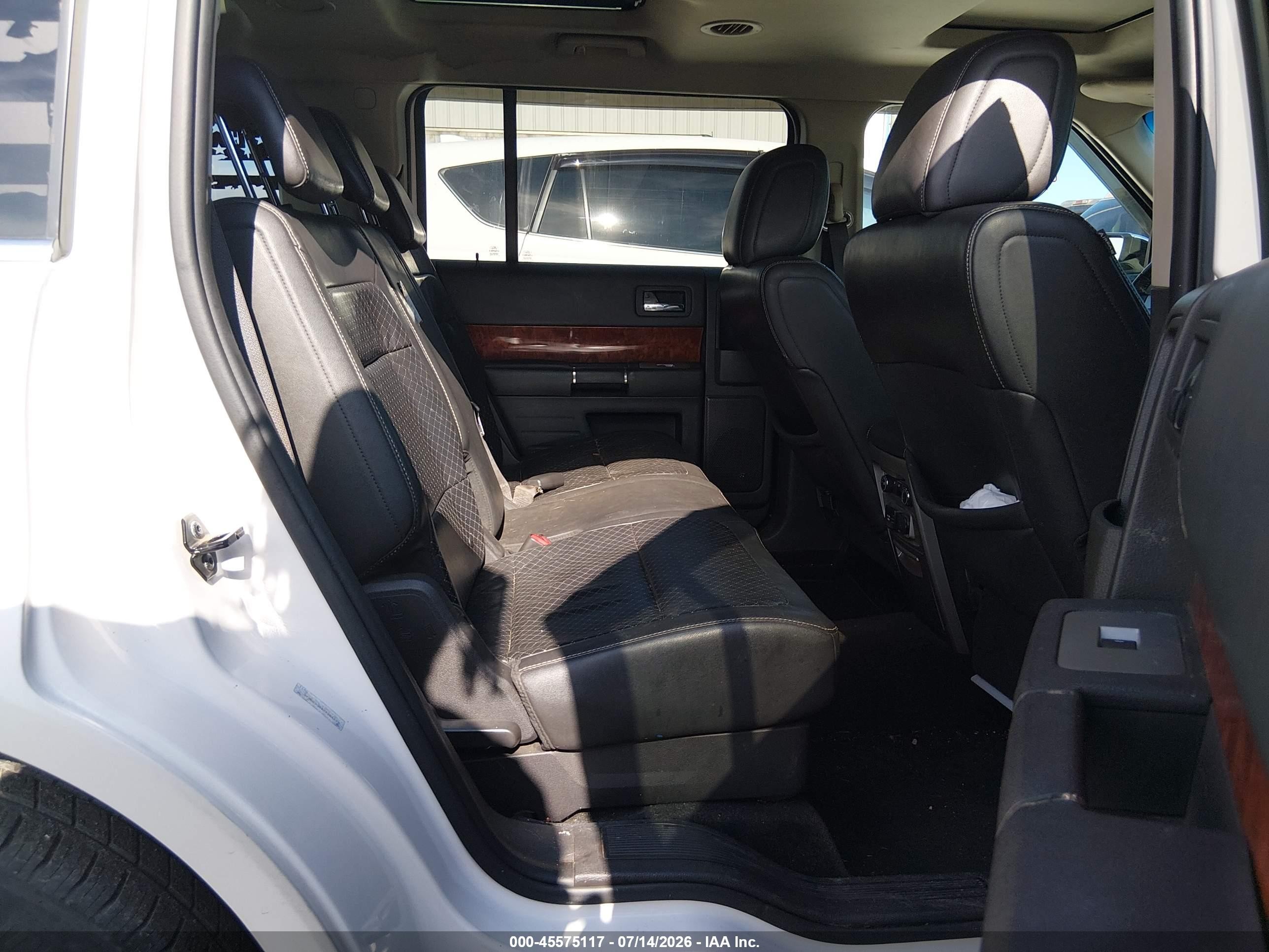2009 Ford Flex Limited White vin: 2FMDK53CX9BA24179
