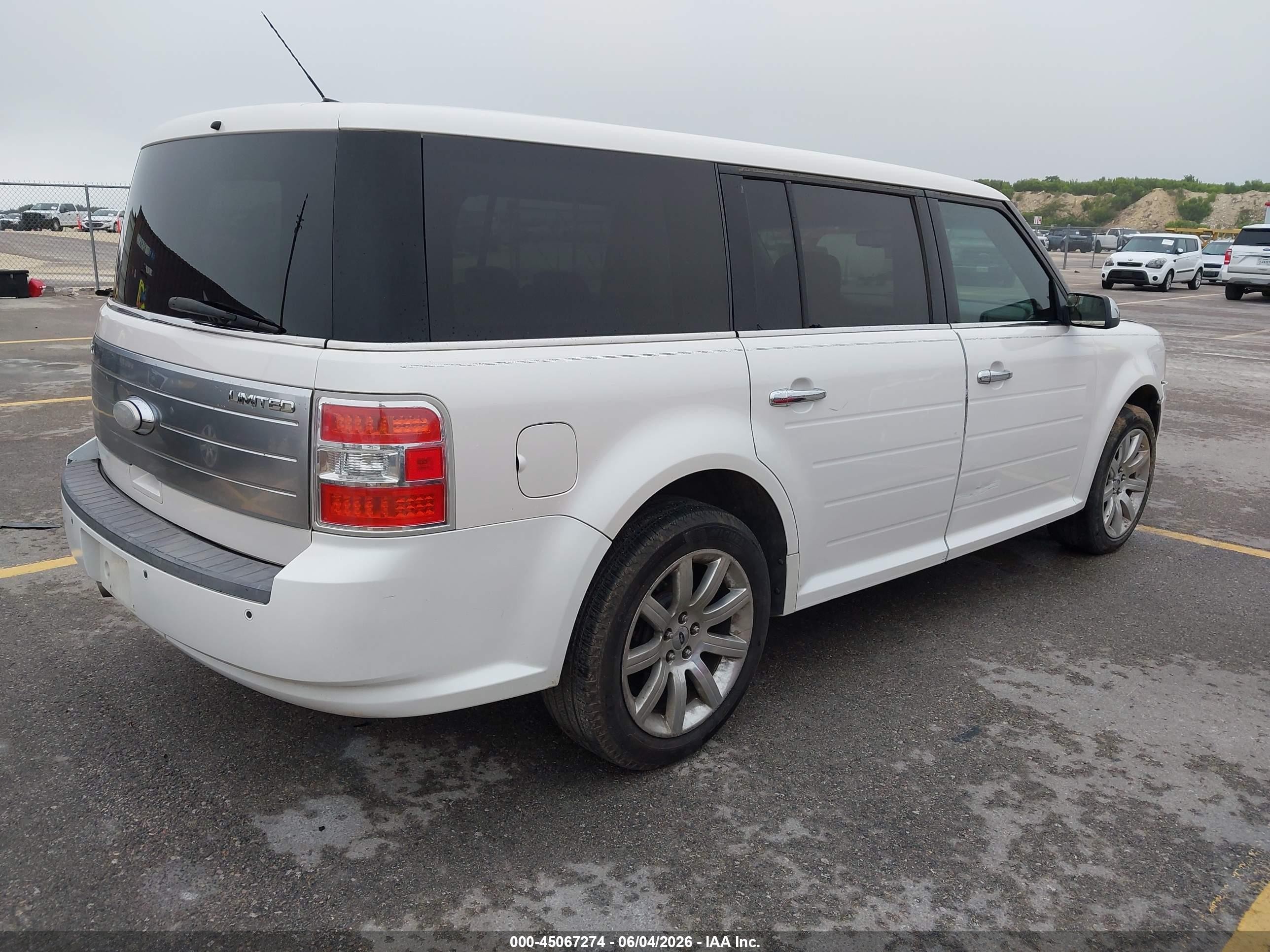 2009 Ford Flex Limited White vin: 2FMDK53CX9BA68571