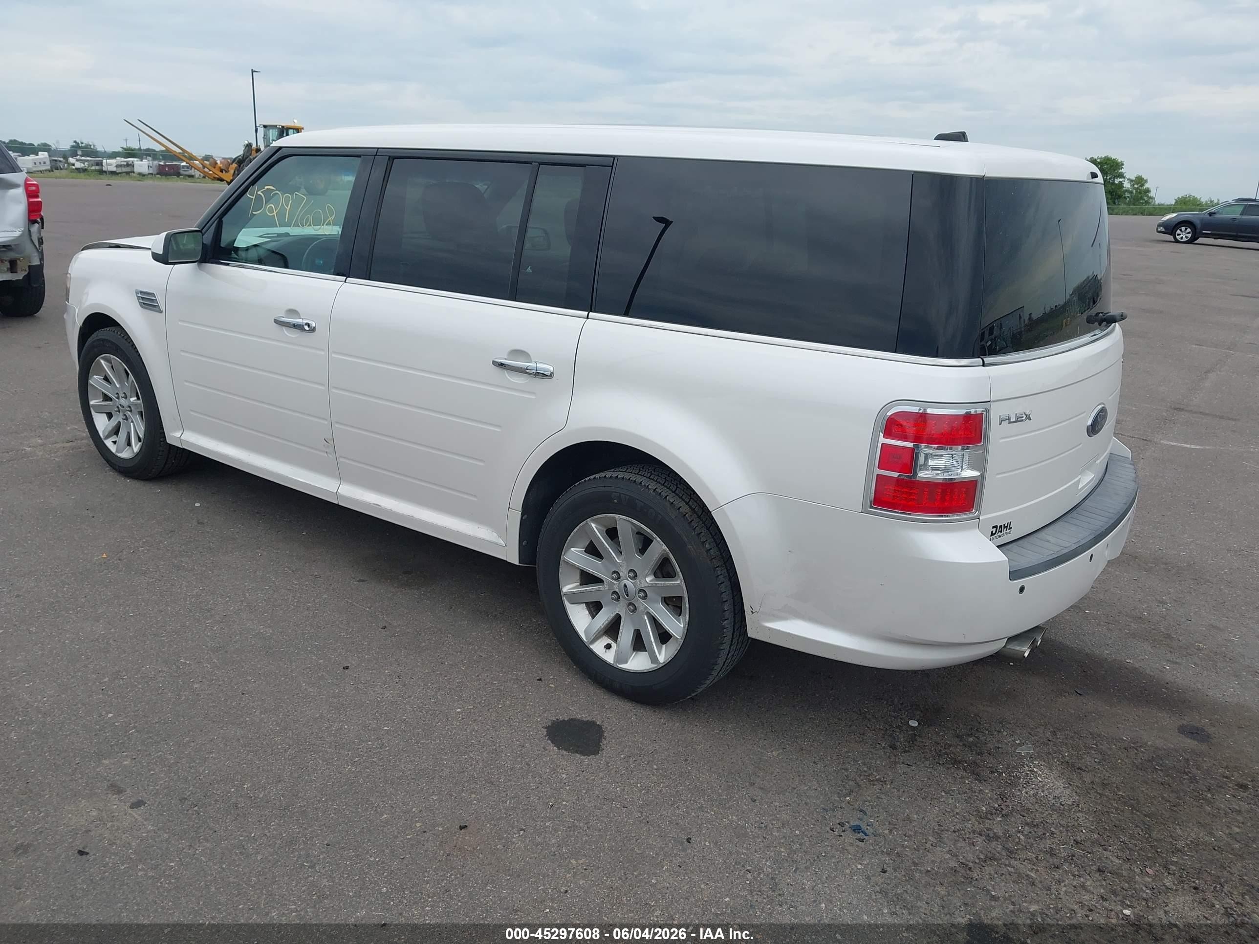2009 Ford Flex Sel Белый vin: 2FMEK62C09BA37762