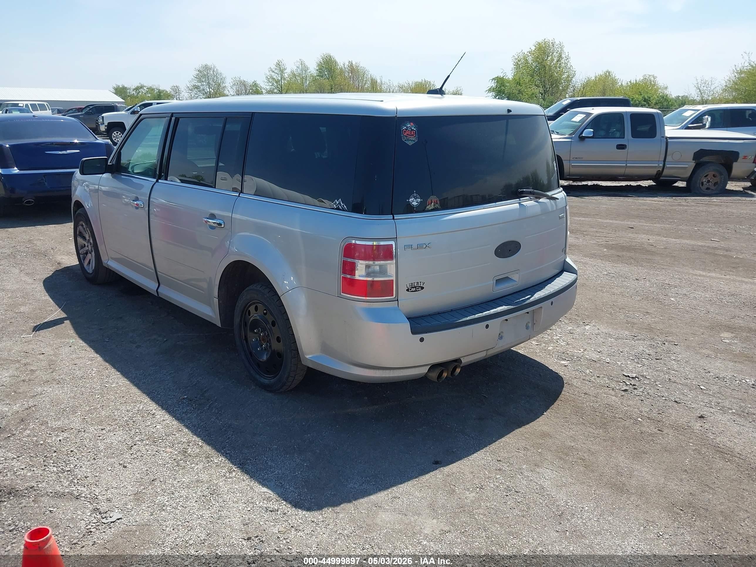 2009 Ford Flex Sel Silver vin: 2FMEK62C09BA89800