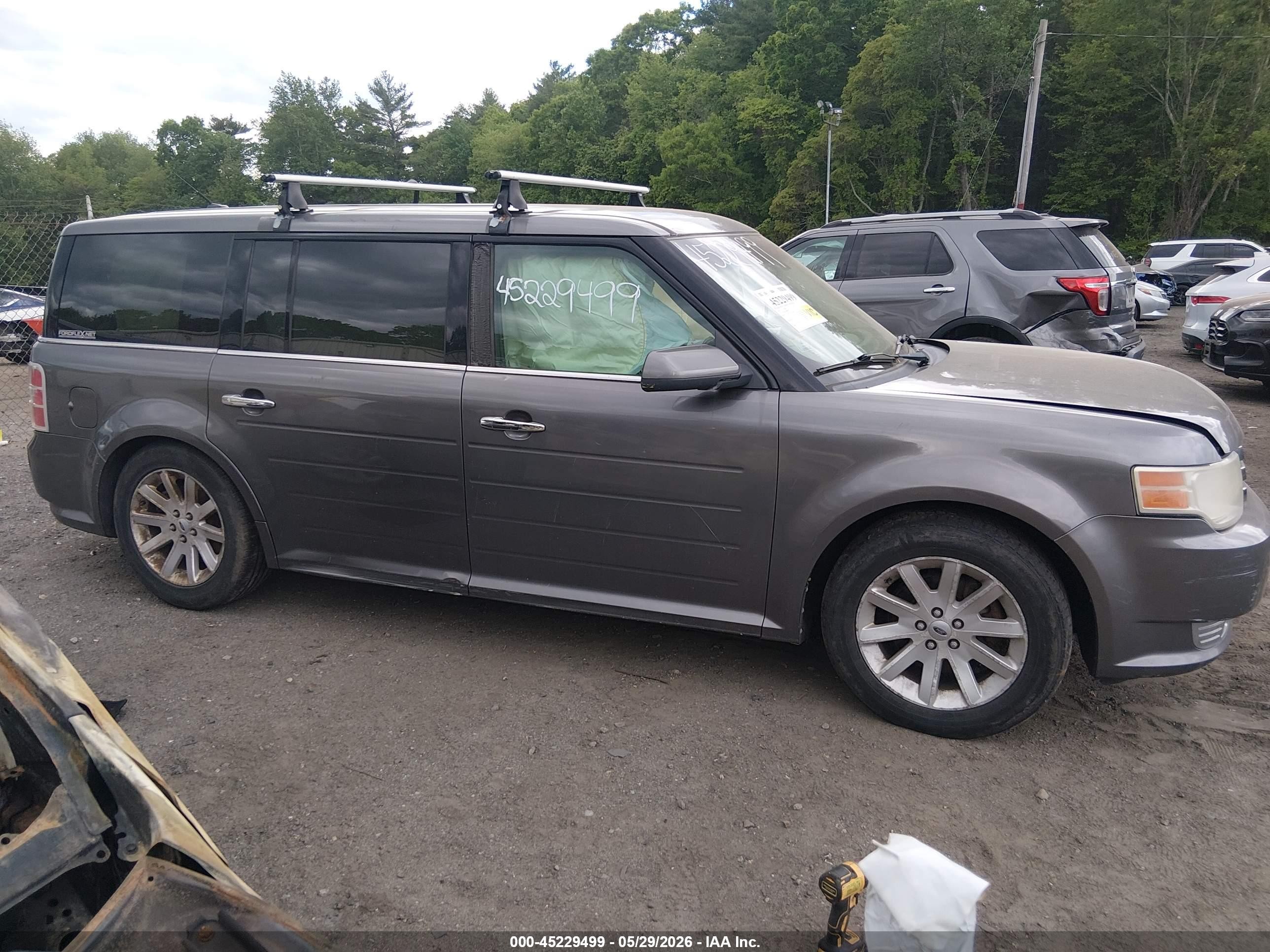 2009 Ford Flex Sel Gray vin: 2FMEK62C99BB08120