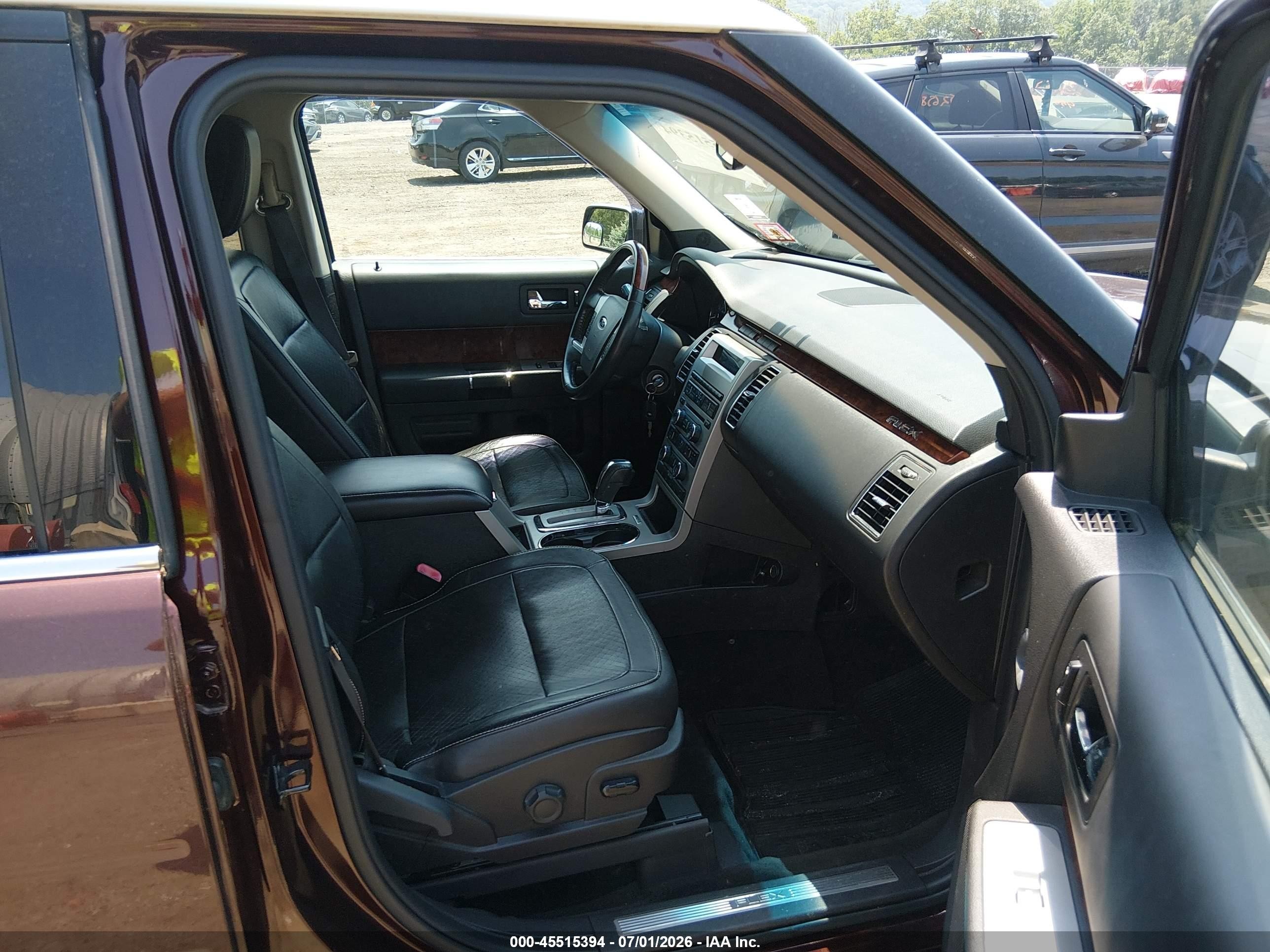 2009 Ford Flex Limited Burgundy vin: 2FMEK63C09BA18613