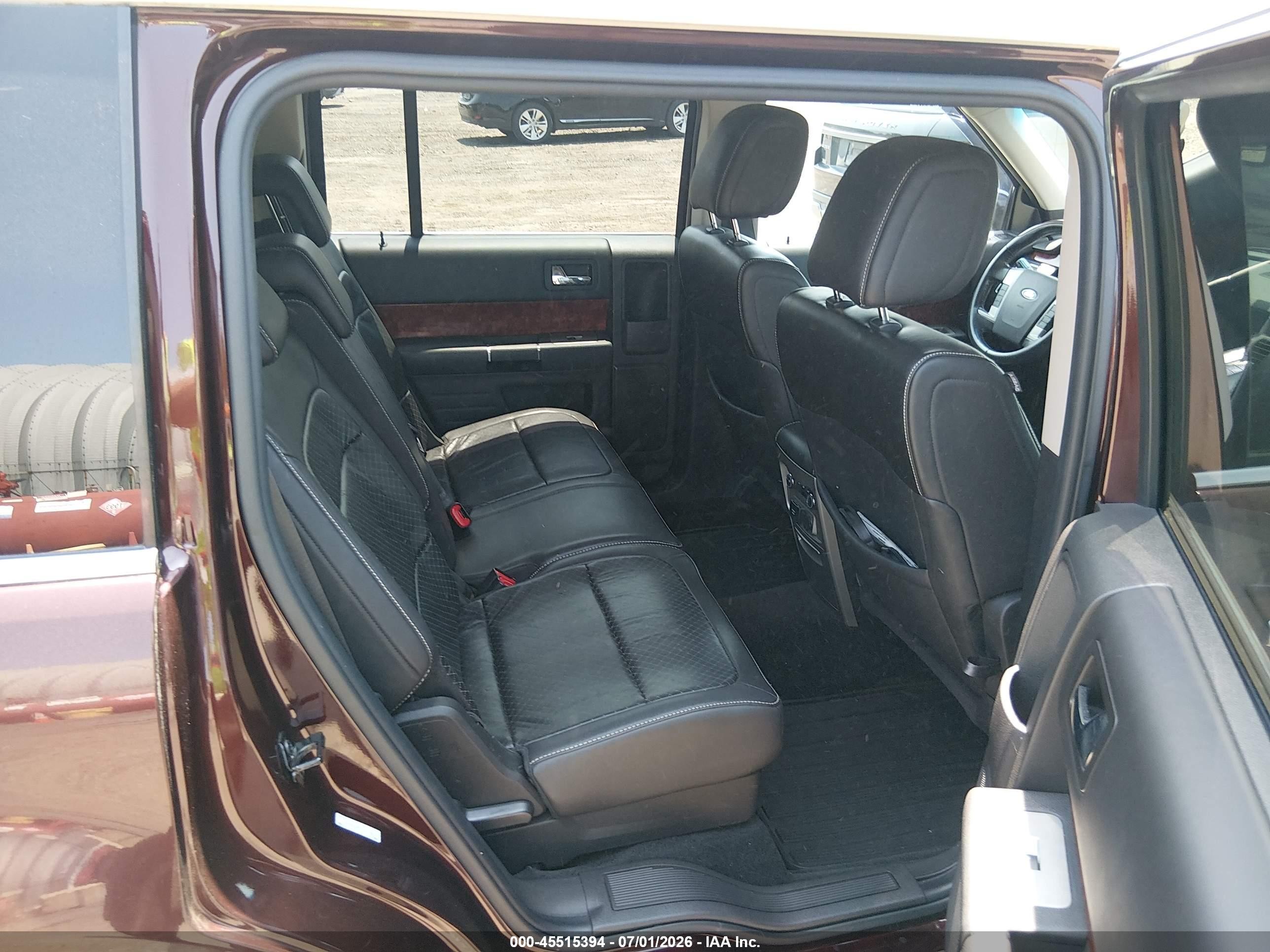 2009 Ford Flex Limited Burgundy vin: 2FMEK63C09BA18613
