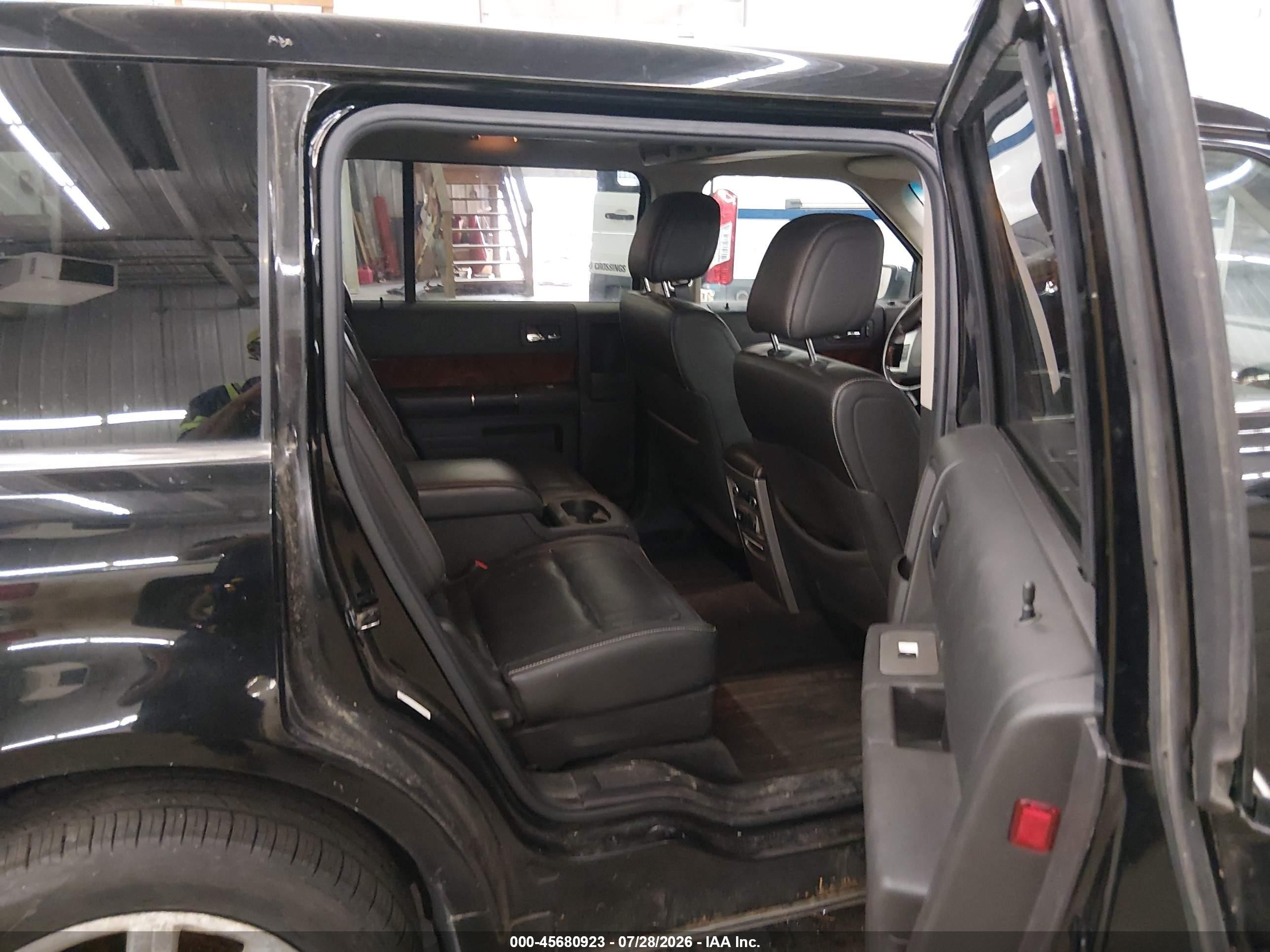 2009 Ford Flex Limited Черный vin: 2FMEK63C19BA19379