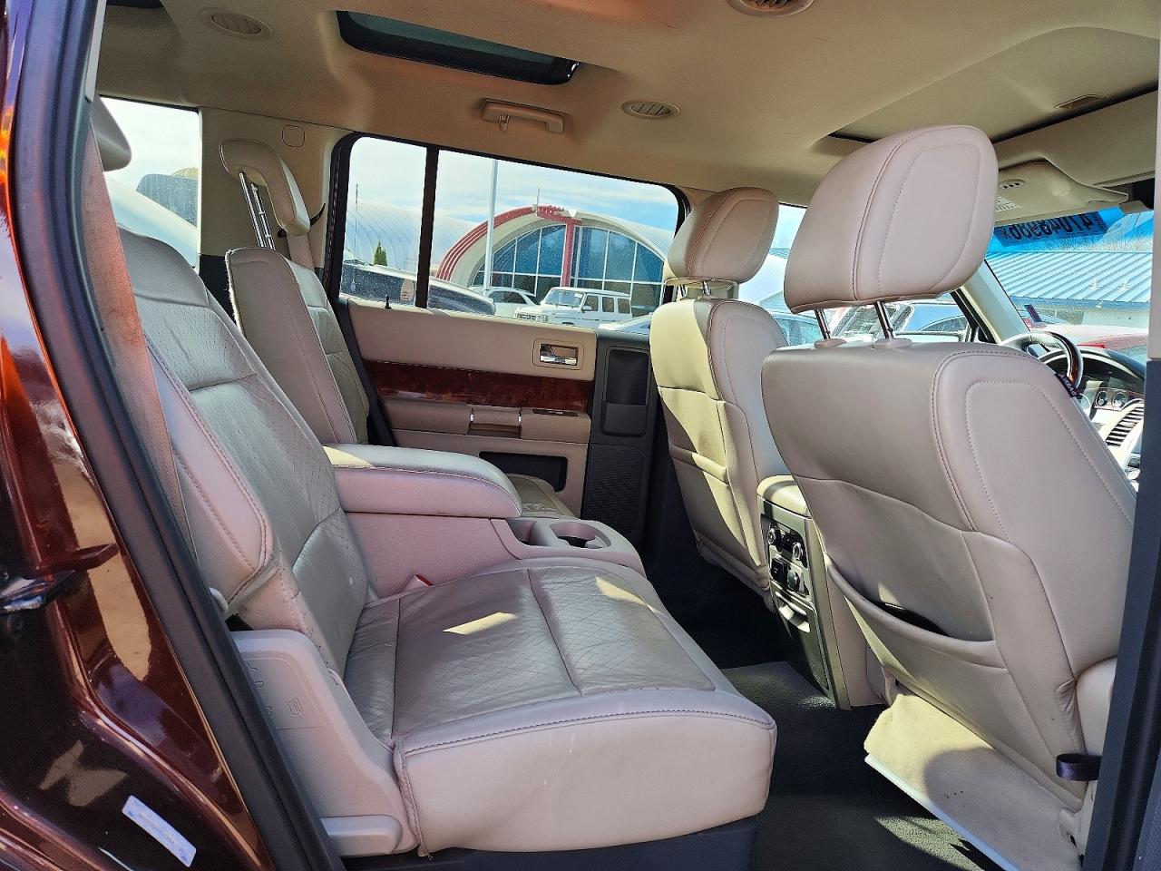 2009 Ford Flex Limited Burgundy vin: 2FMEK63C29BA17351