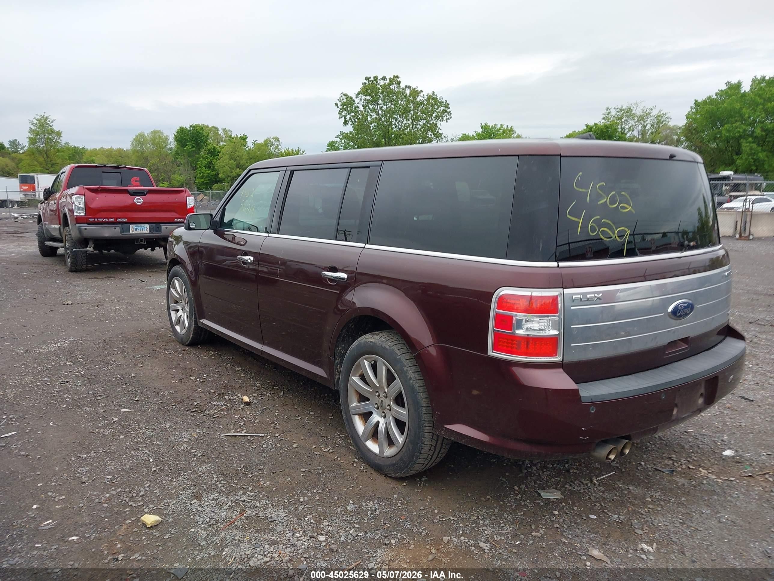 2009 Ford Flex Limited Maroon vin: 2FMEK63C39BB02182