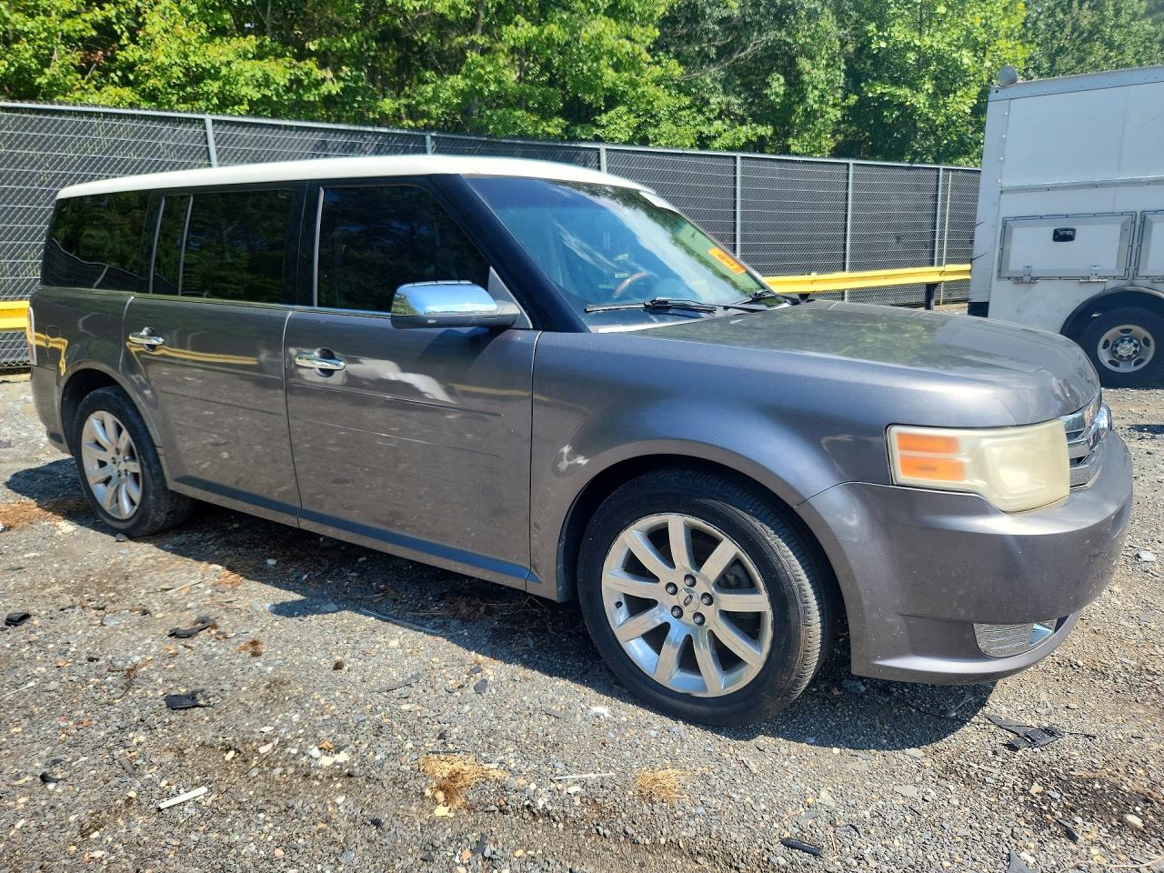 2009 Ford Flex Limited Gray vin: 2FMEK63C49BA29095
