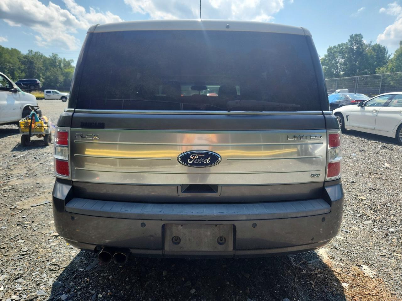 2009 Ford Flex Limited Gray vin: 2FMEK63C49BA29095