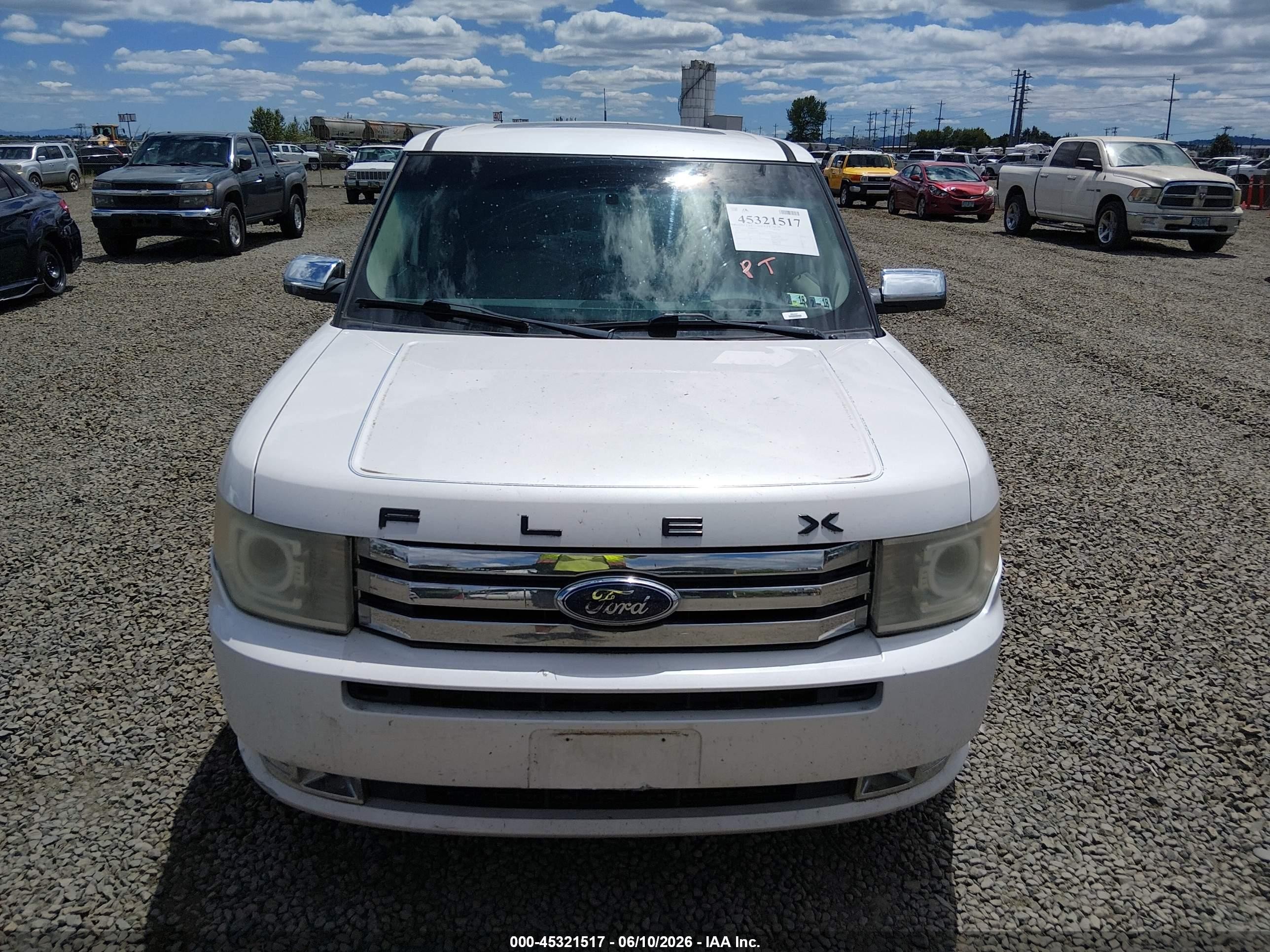 2009 Ford Flex Limited White vin: 2FMEK63C59BA48688