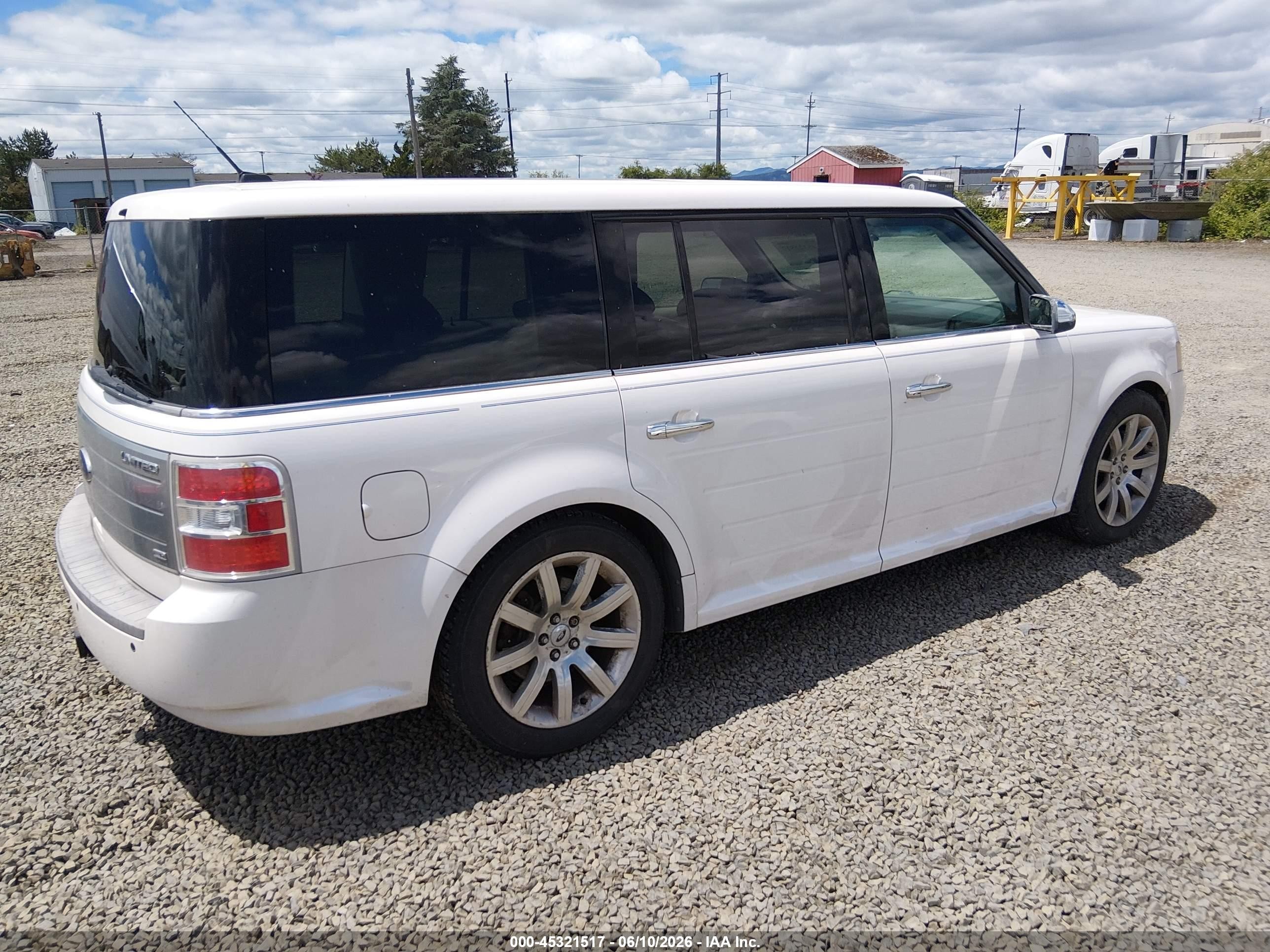 2009 Ford Flex Limited White vin: 2FMEK63C59BA48688