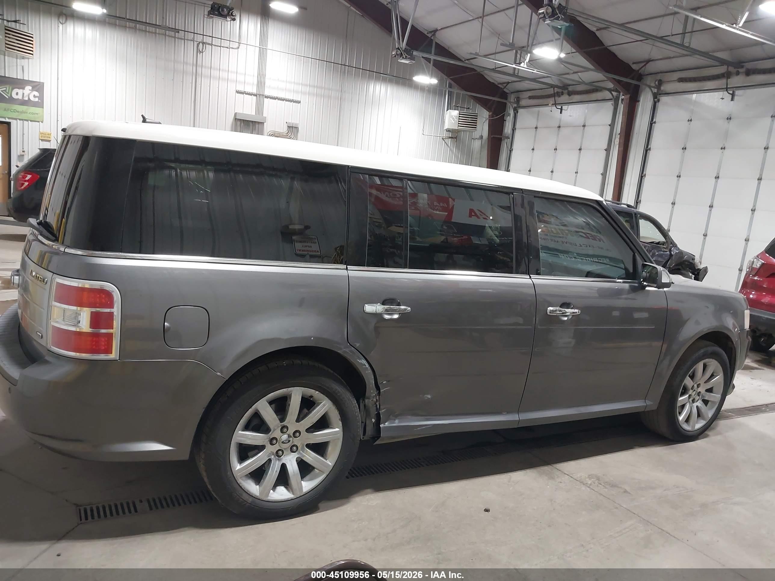 2009 Ford Flex Limited Gray vin: 2FMEK63C89BA36082