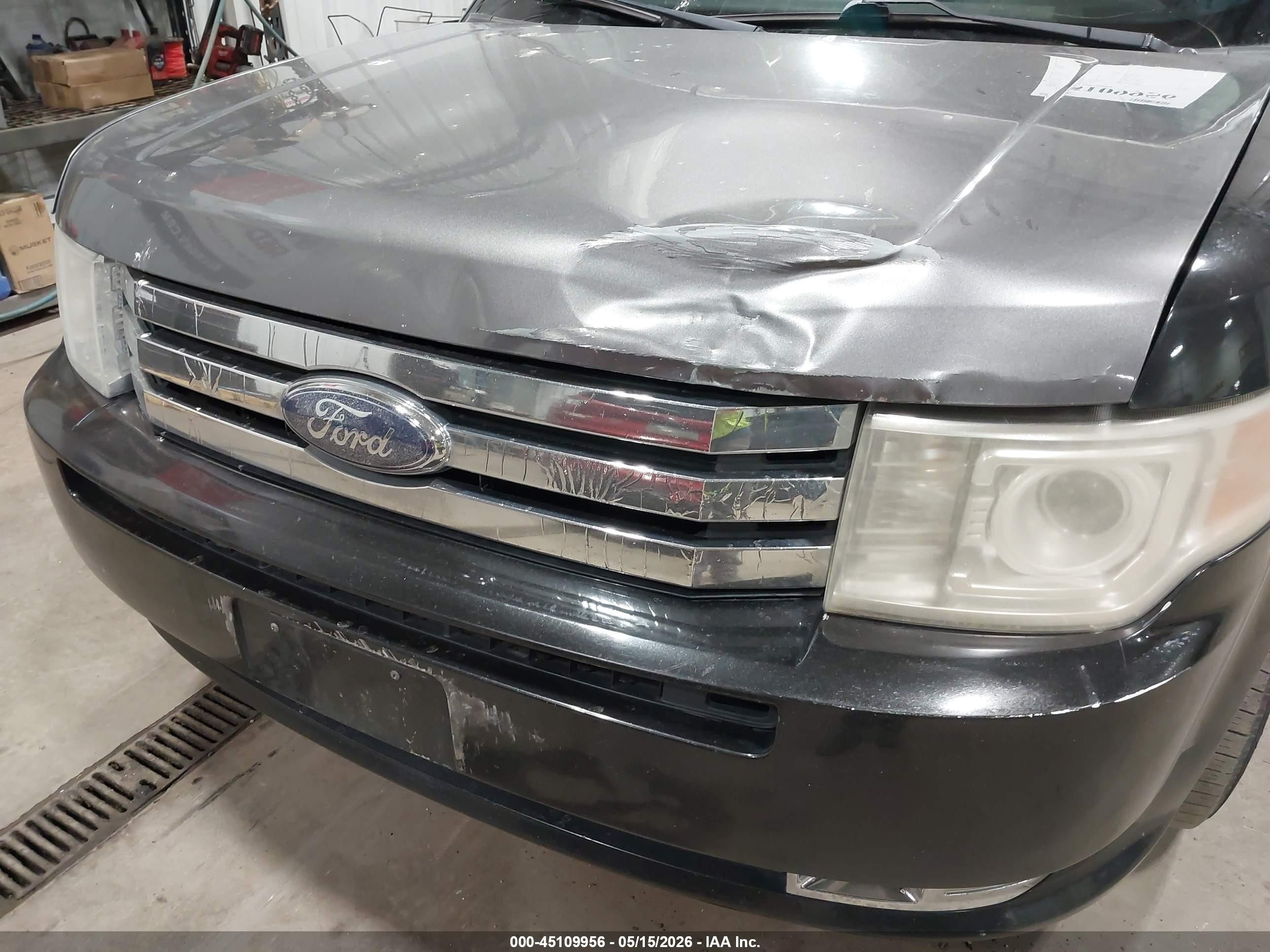 2009 Ford Flex Limited Gray vin: 2FMEK63C89BA36082