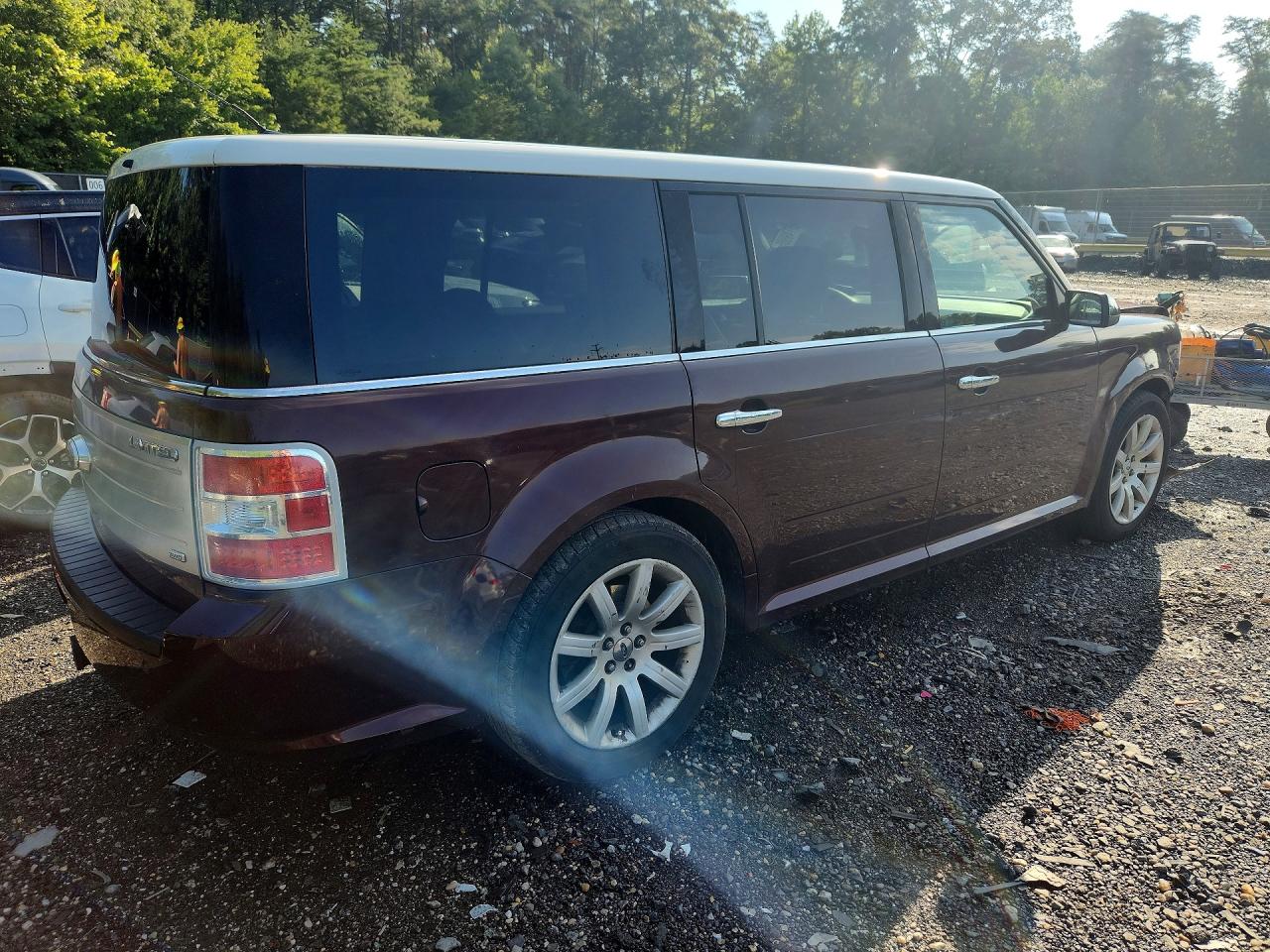 2009 Ford Flex Limited Burgundy vin: 2FMEK63C99BA20098