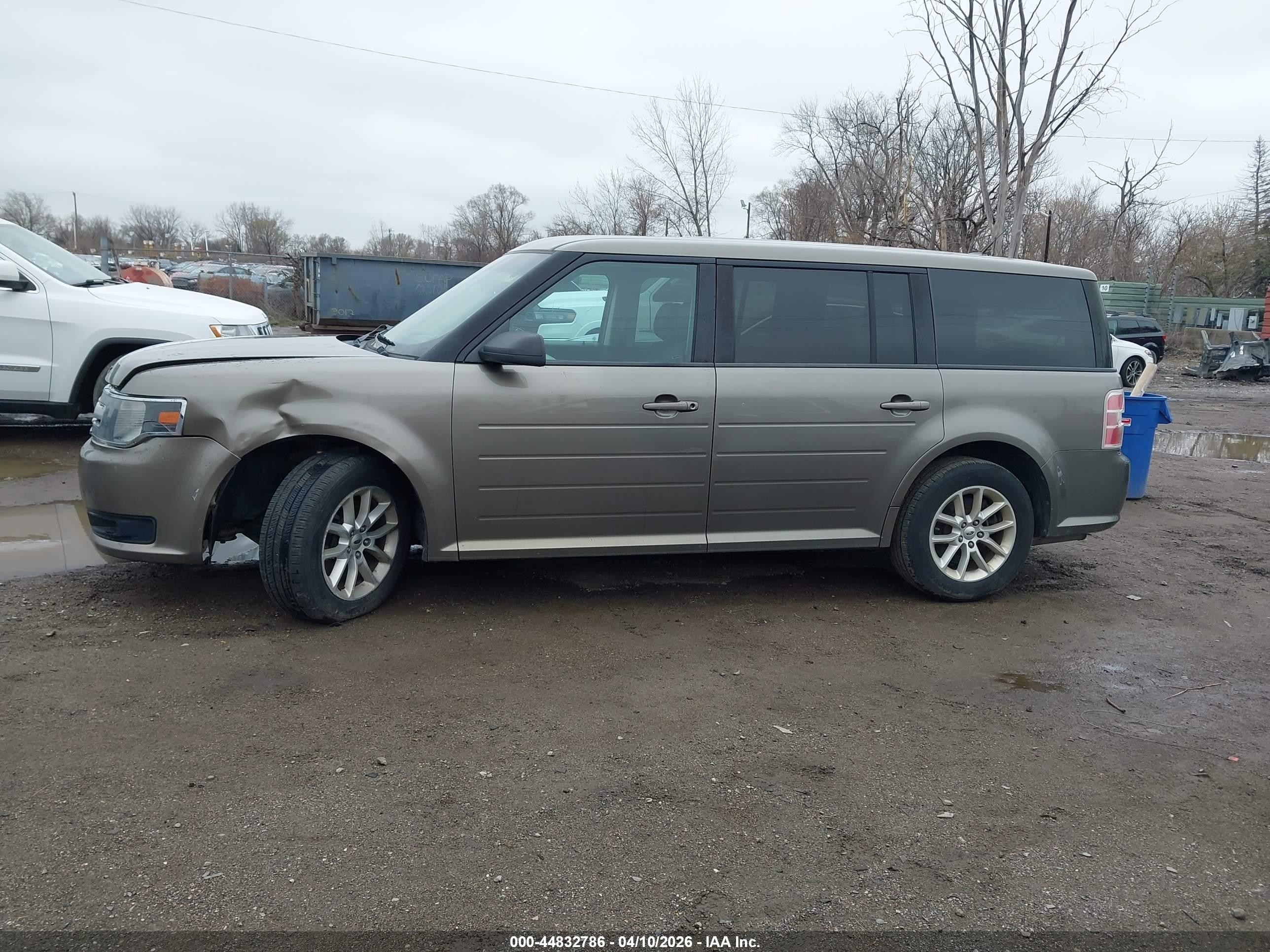 2013 Ford Flex Se Pewter vin: 2FMGK5B80DBD21870