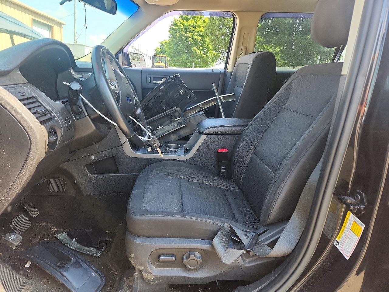 2014 Ford Flex Se Черный vin: 2FMGK5B80EBD43322