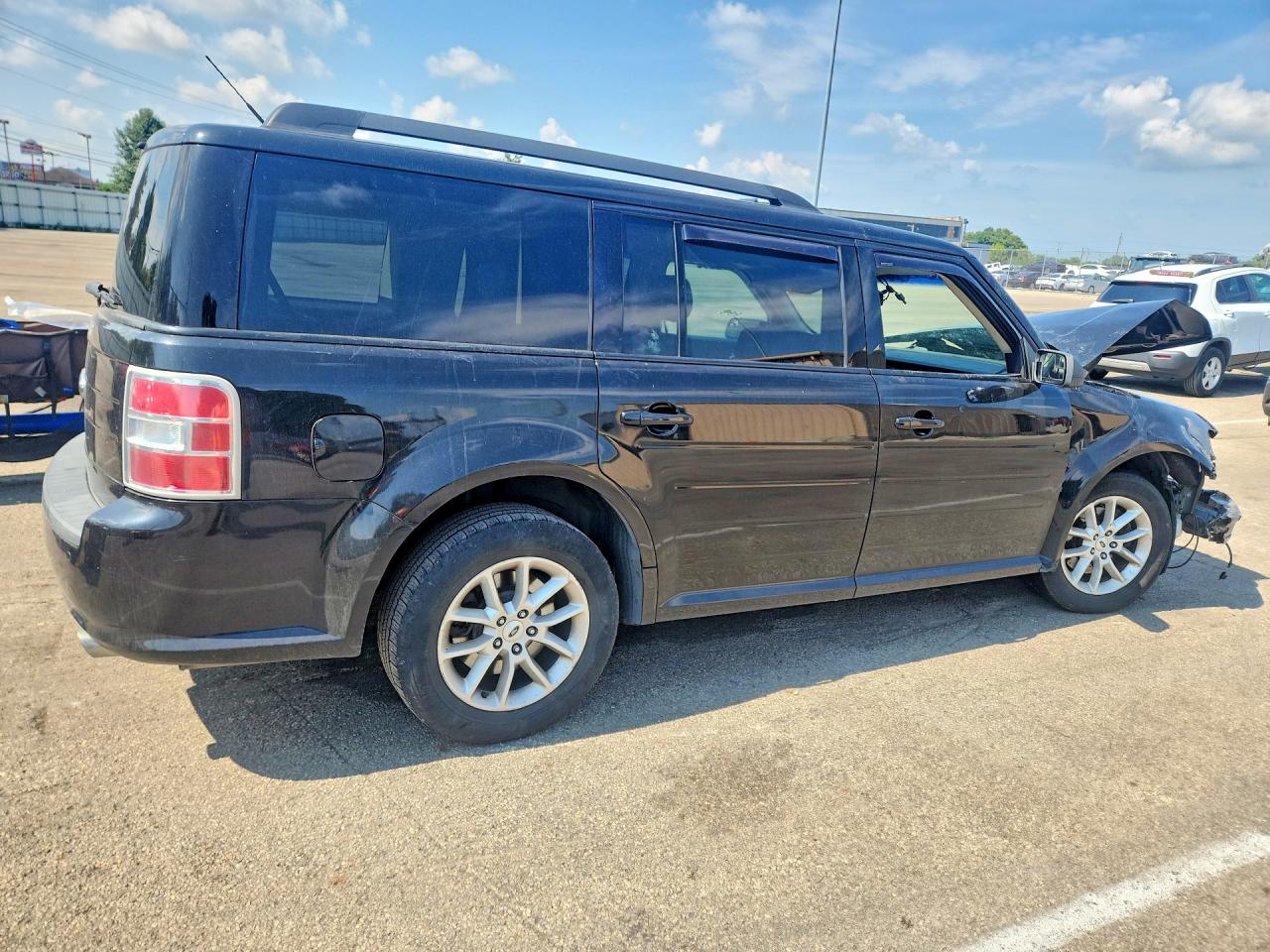 2014 Ford Flex Se Черный vin: 2FMGK5B80EBD43322