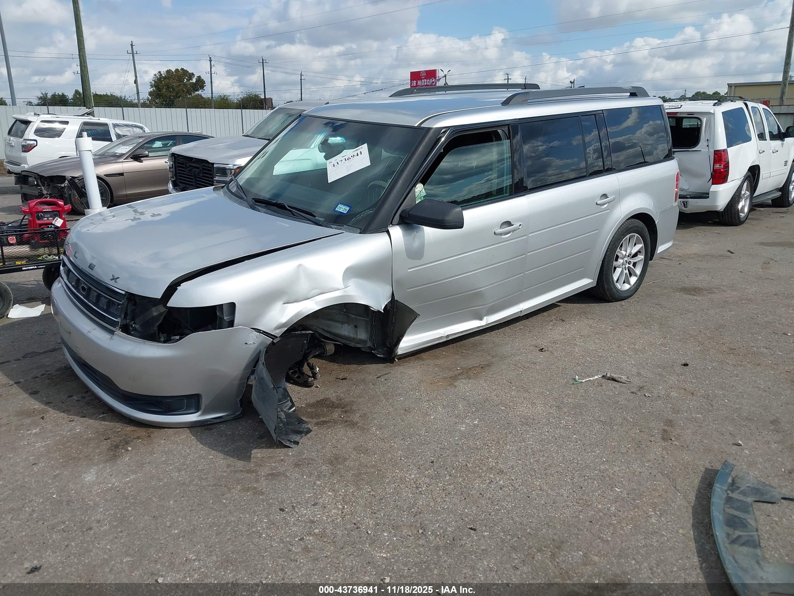 2014 Ford Flex Se Silver vin: 2FMGK5B81EBD23757