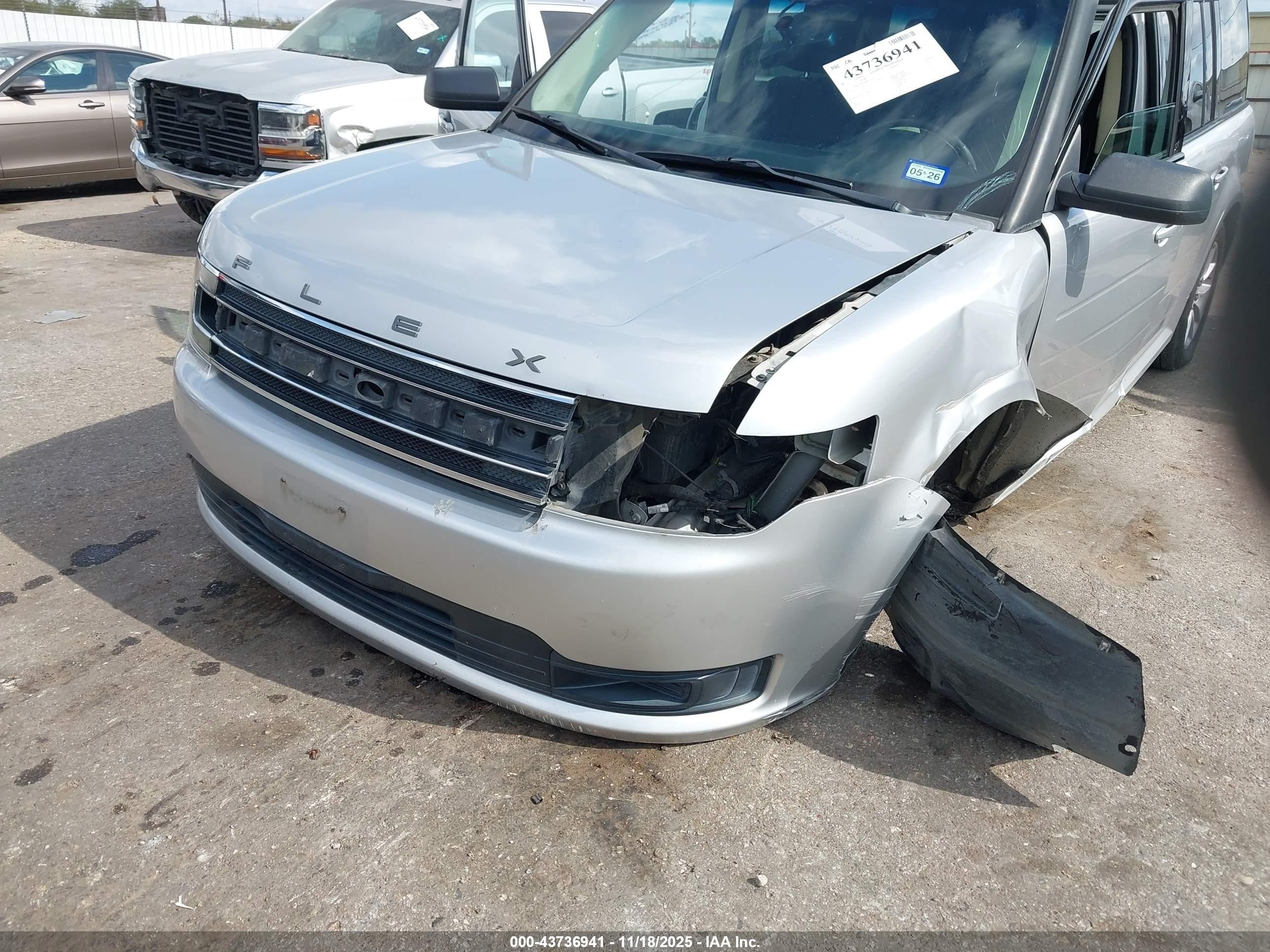 2014 Ford Flex Se Silver vin: 2FMGK5B81EBD23757