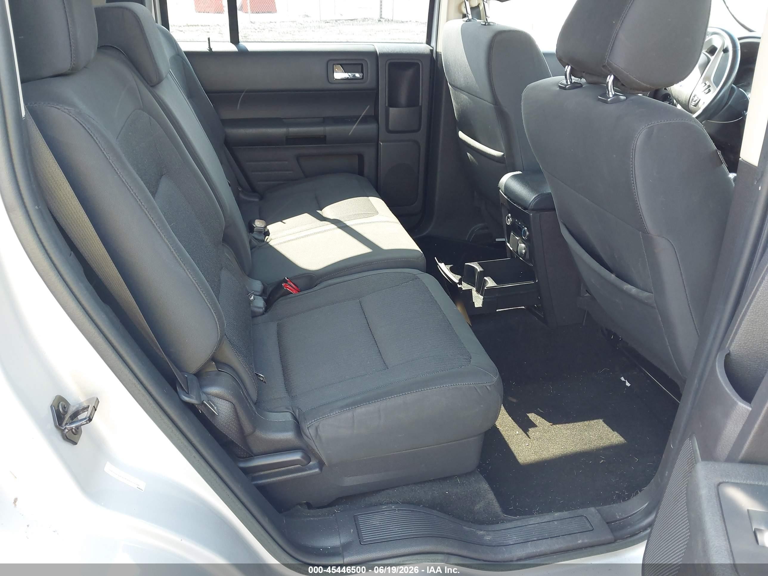 2014 Ford Flex Se Silver vin: 2FMGK5B82EBD42608
