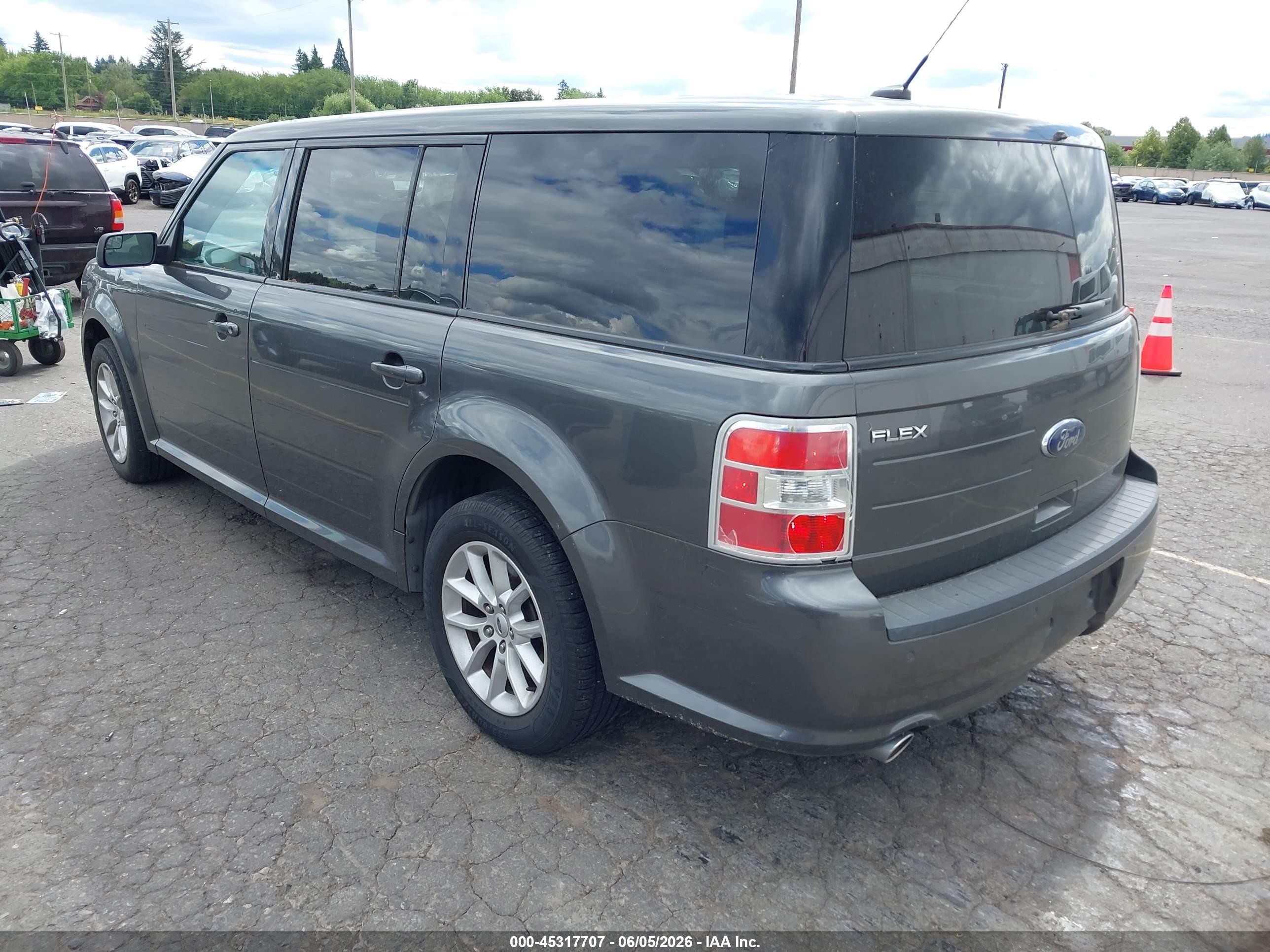 2015 Ford Flex Se Gray vin: 2FMGK5B83FBA23137