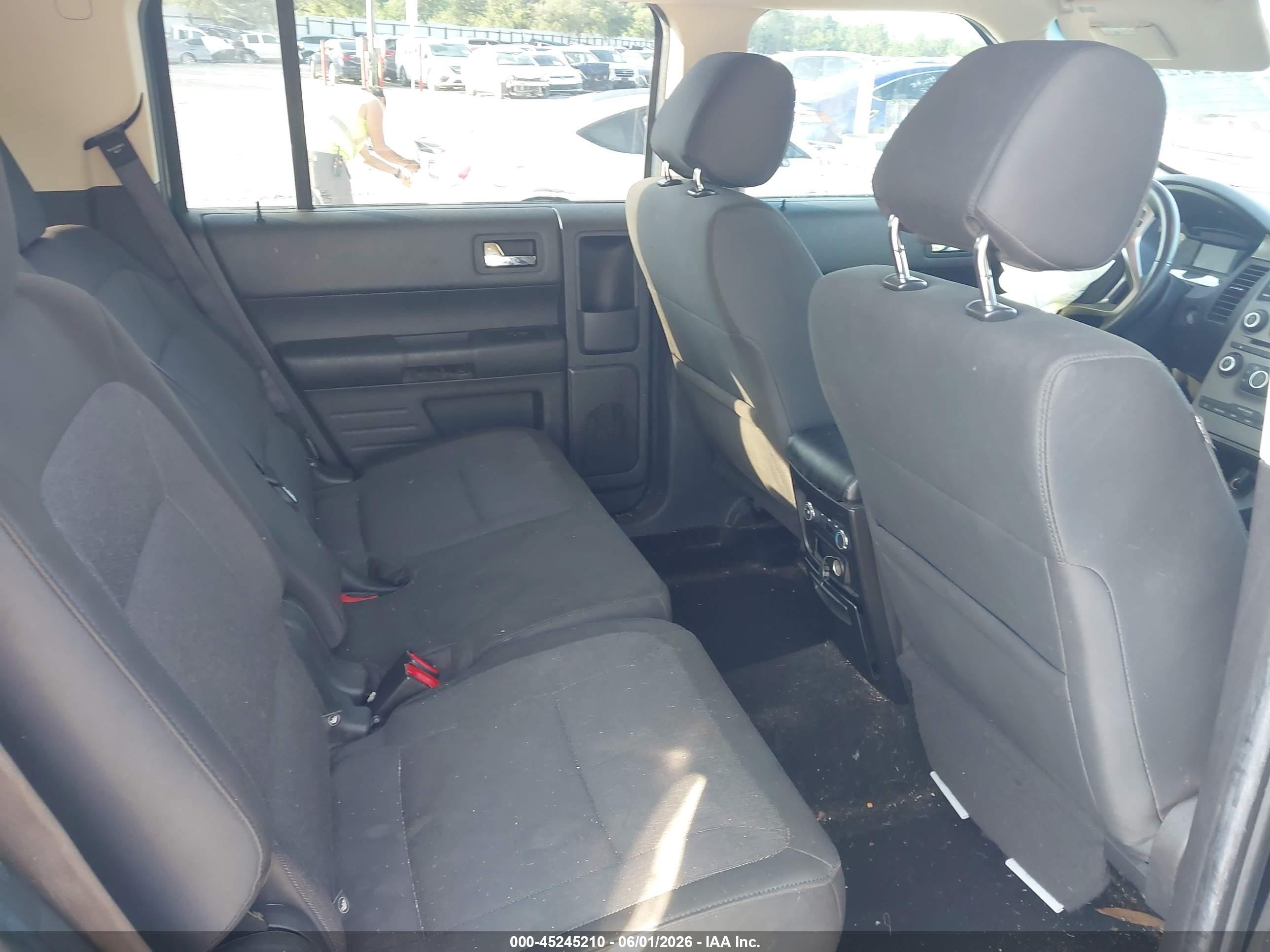 2019 Ford Flex Se Blue vin: 2FMGK5B83KBA32592