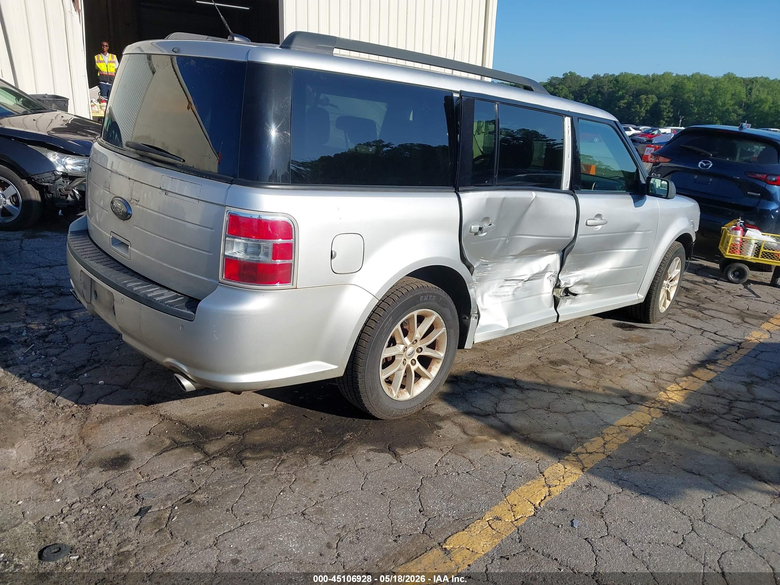 2014 Ford Flex Se Silver vin: 2FMGK5B84EBD16477