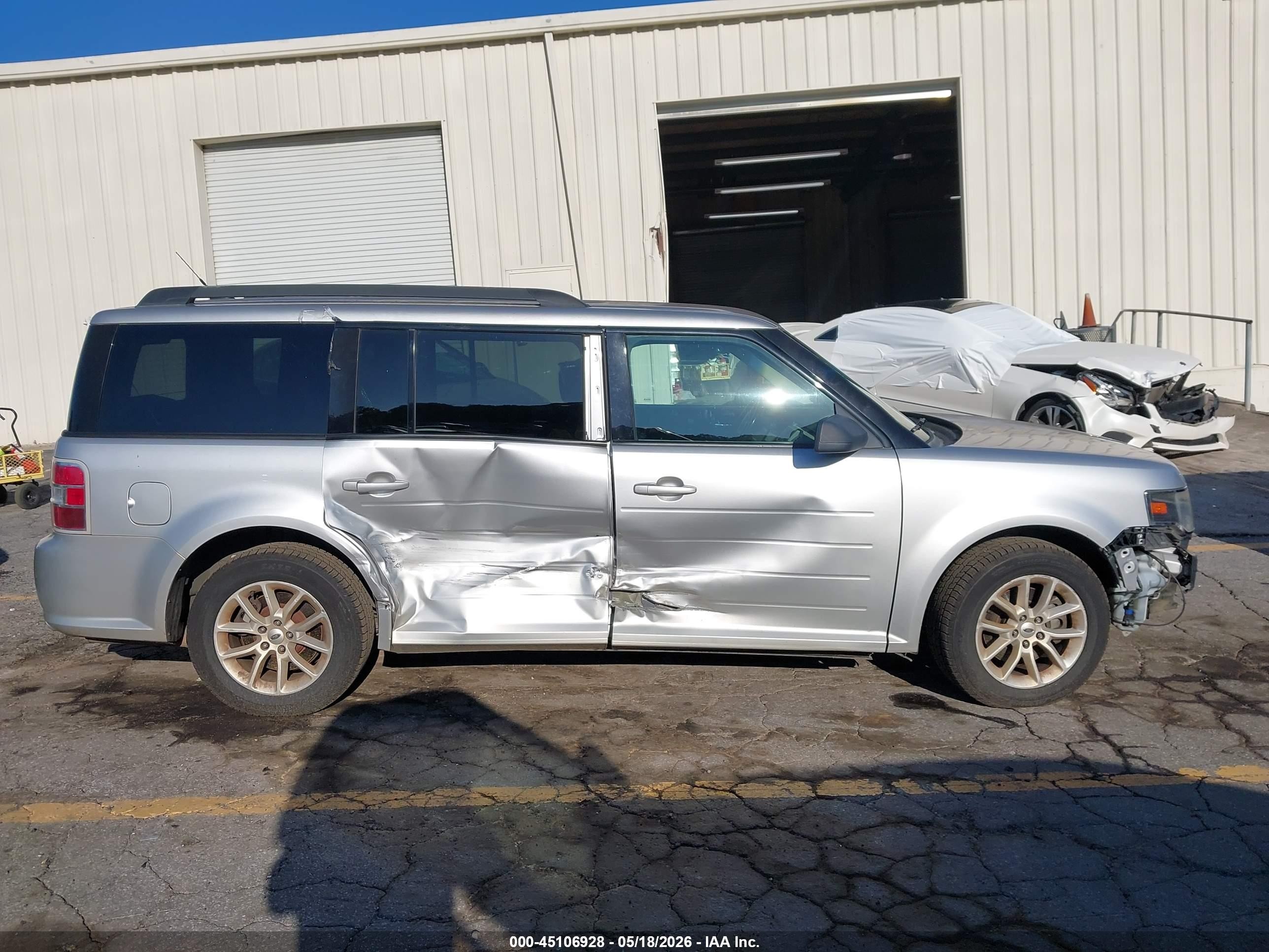 2014 Ford Flex Se Silver vin: 2FMGK5B84EBD16477