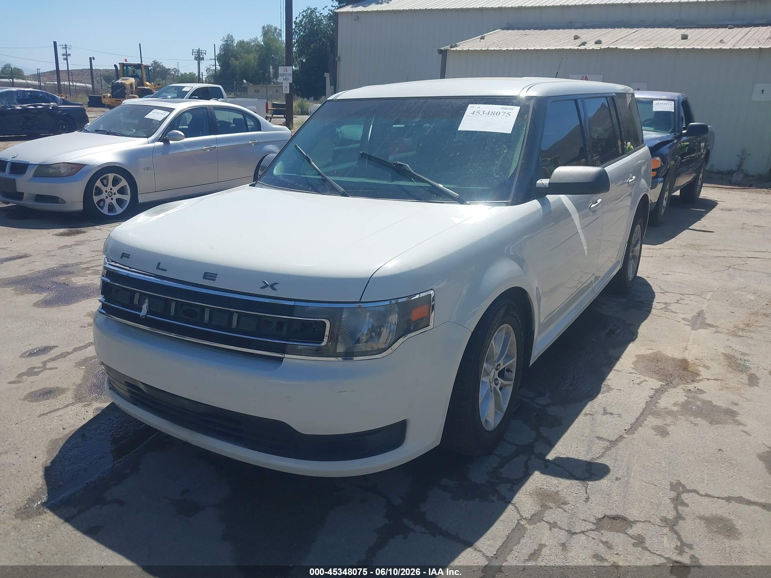 2014 Ford Flex Se White vin: 2FMGK5B85EBD06136