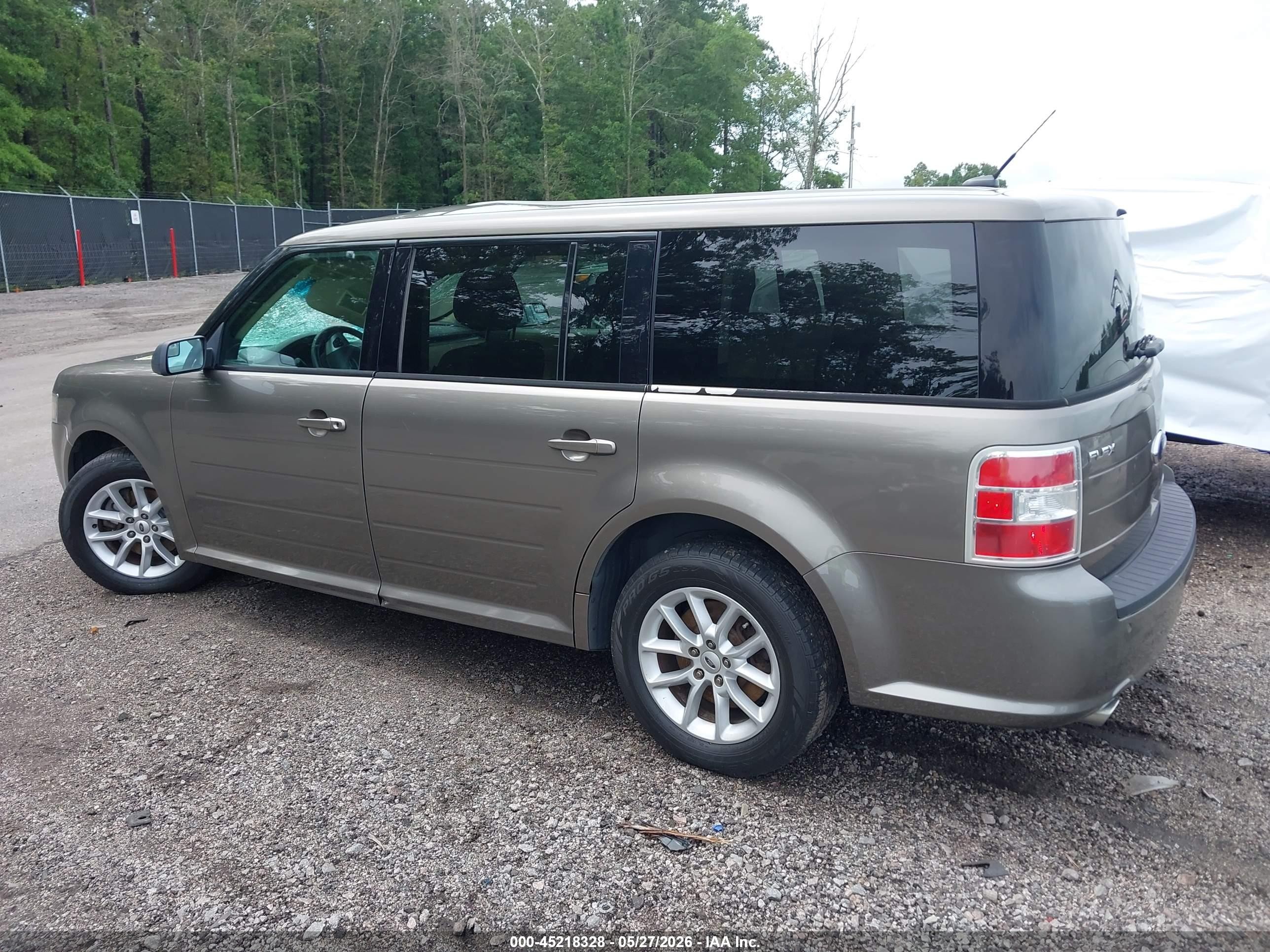 2014 Ford Flex Se Gray vin: 2FMGK5B85EBD26242
