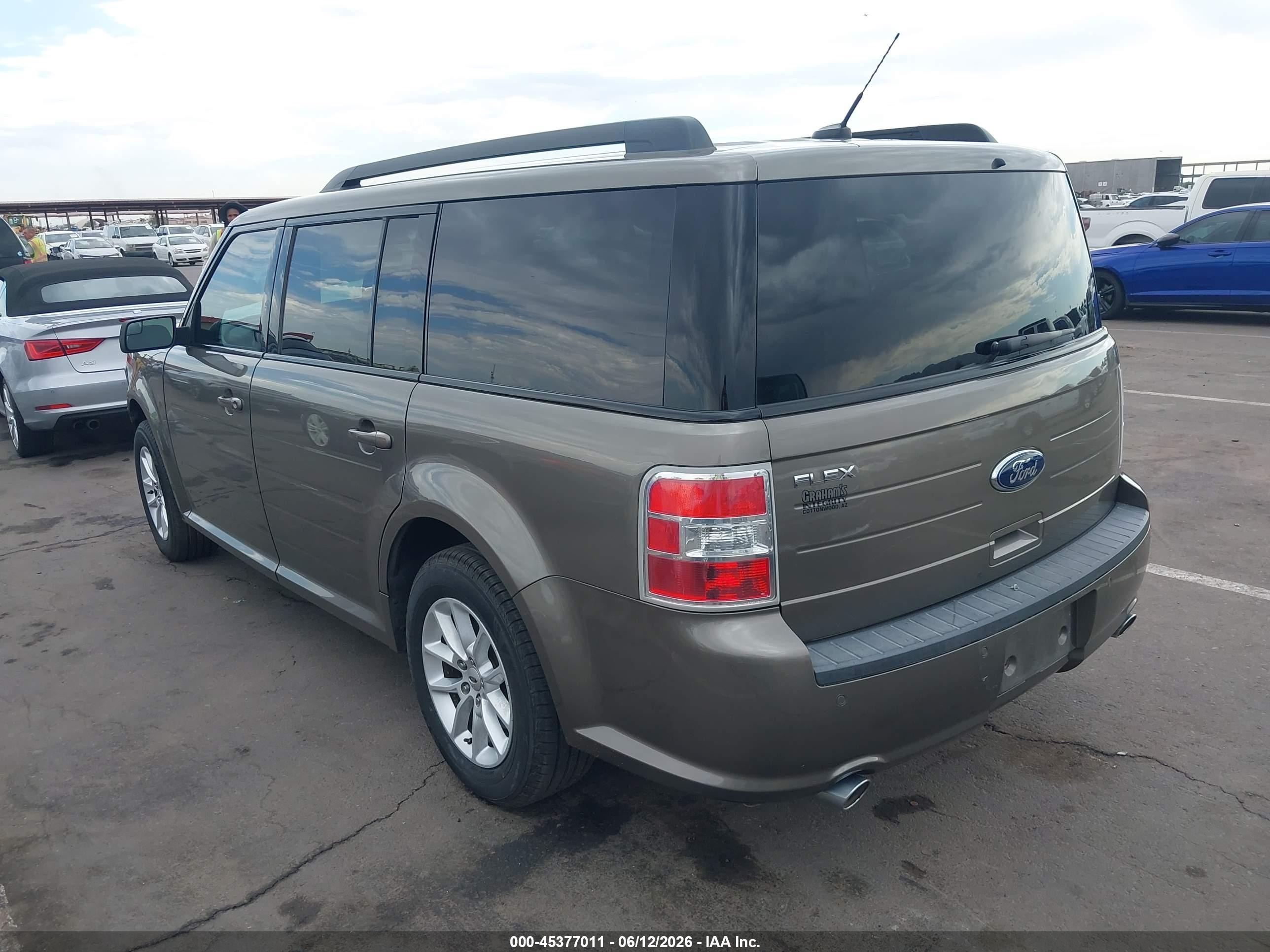 2013 Ford Flex Se Серый vin: 2FMGK5B86DBD19928