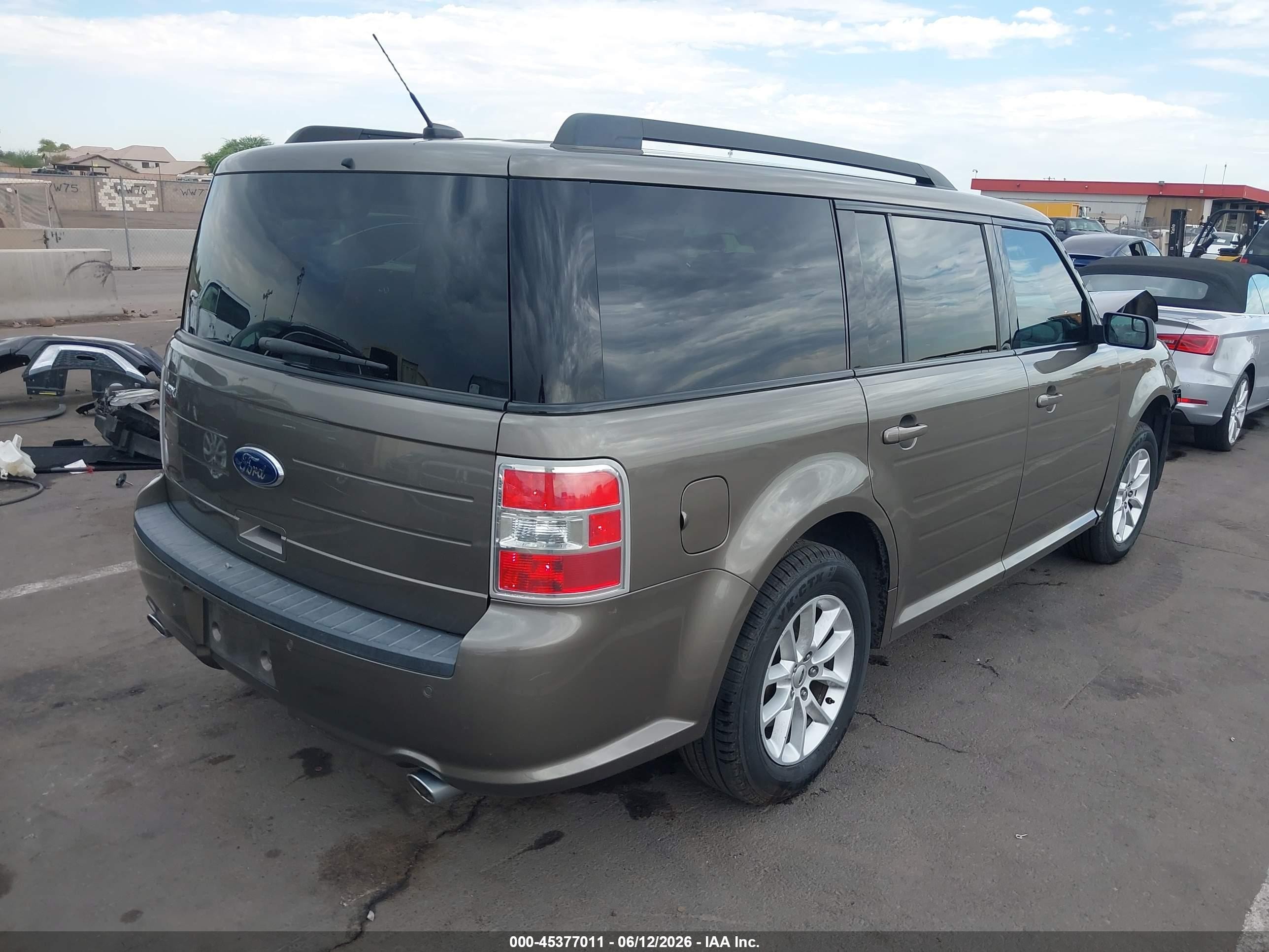 2013 Ford Flex Se Серый vin: 2FMGK5B86DBD19928