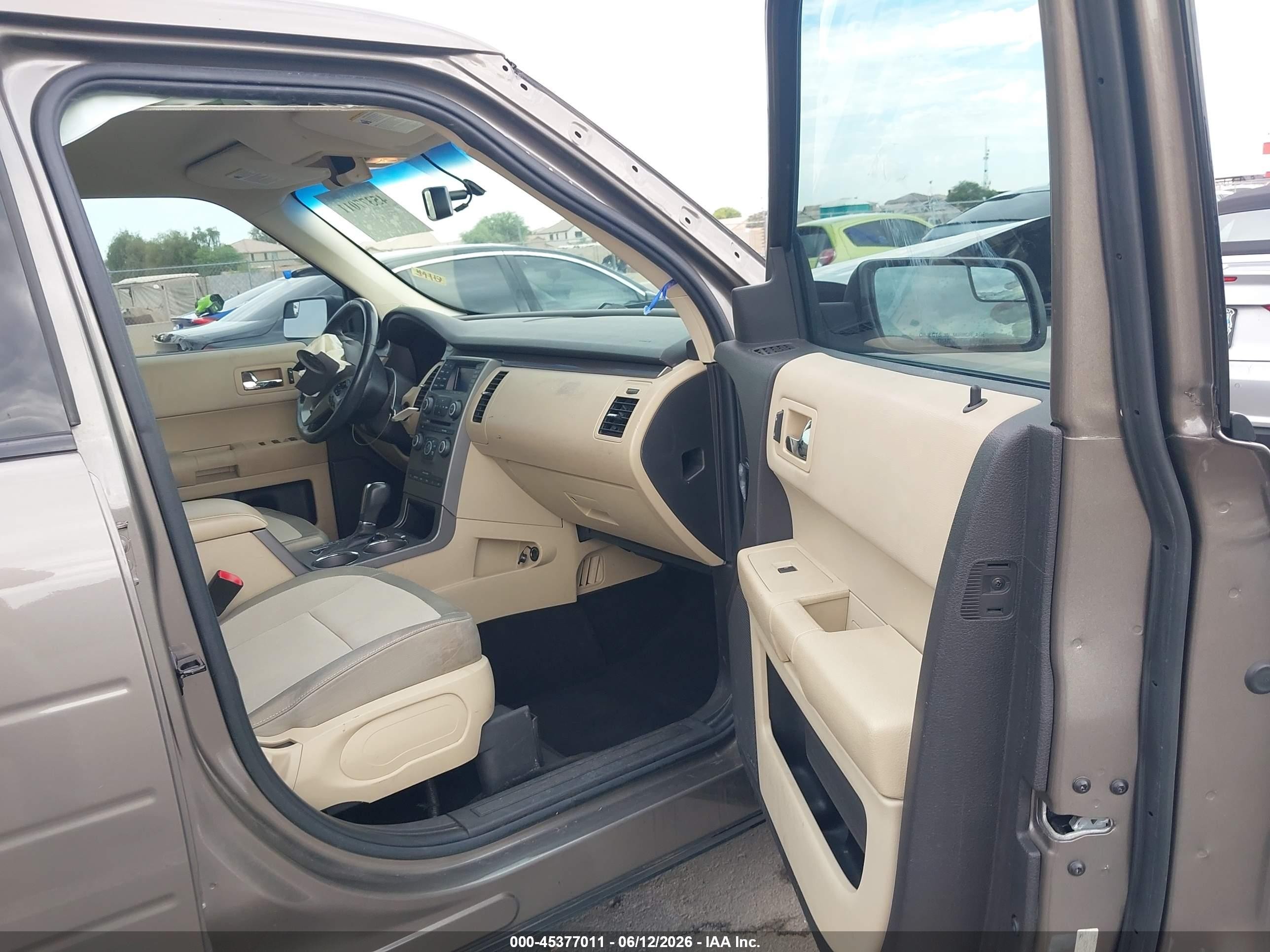 2013 Ford Flex Se Серый vin: 2FMGK5B86DBD19928