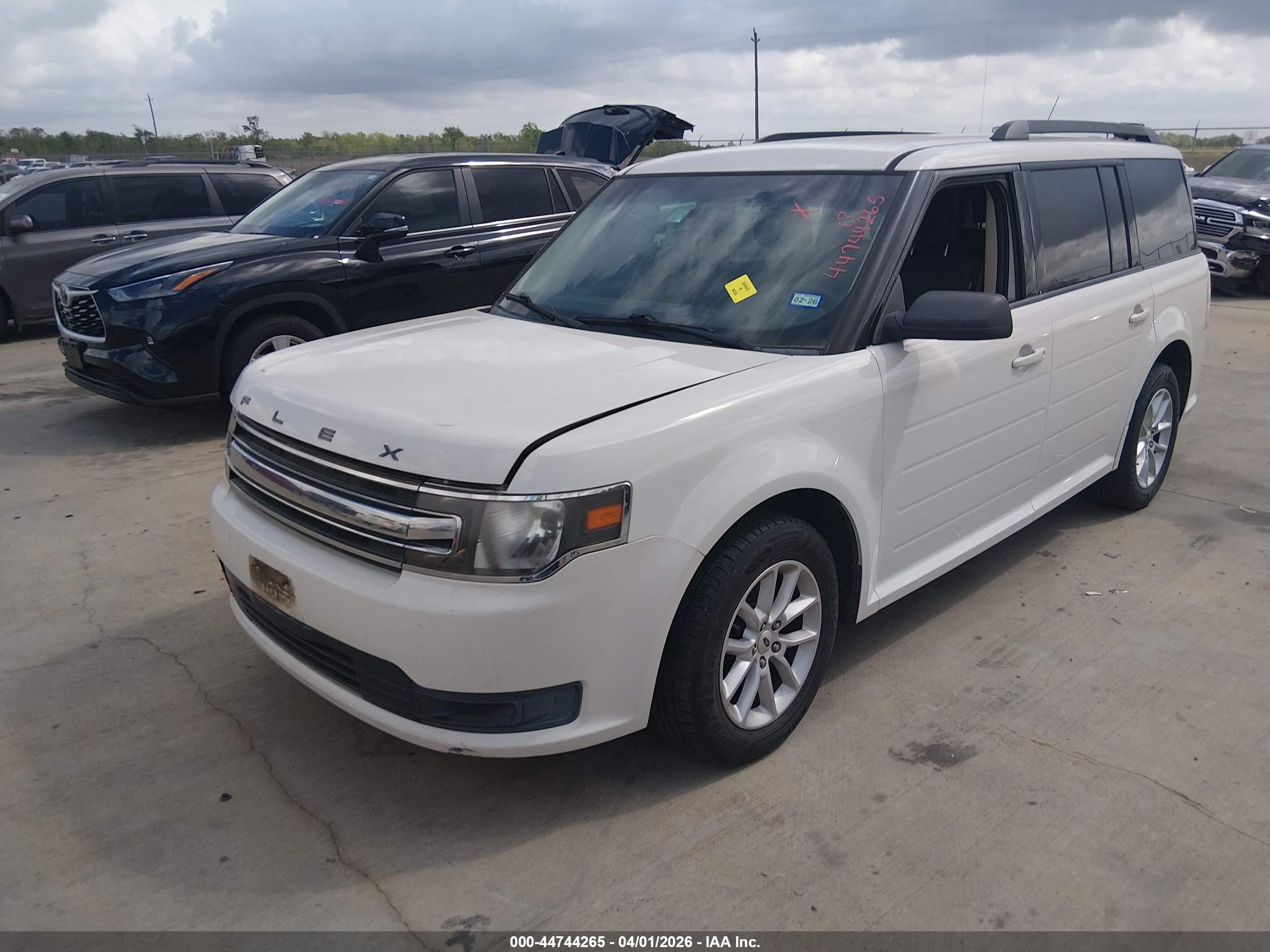 2014 Ford Flex Se White vin: 2FMGK5B87EBD14156