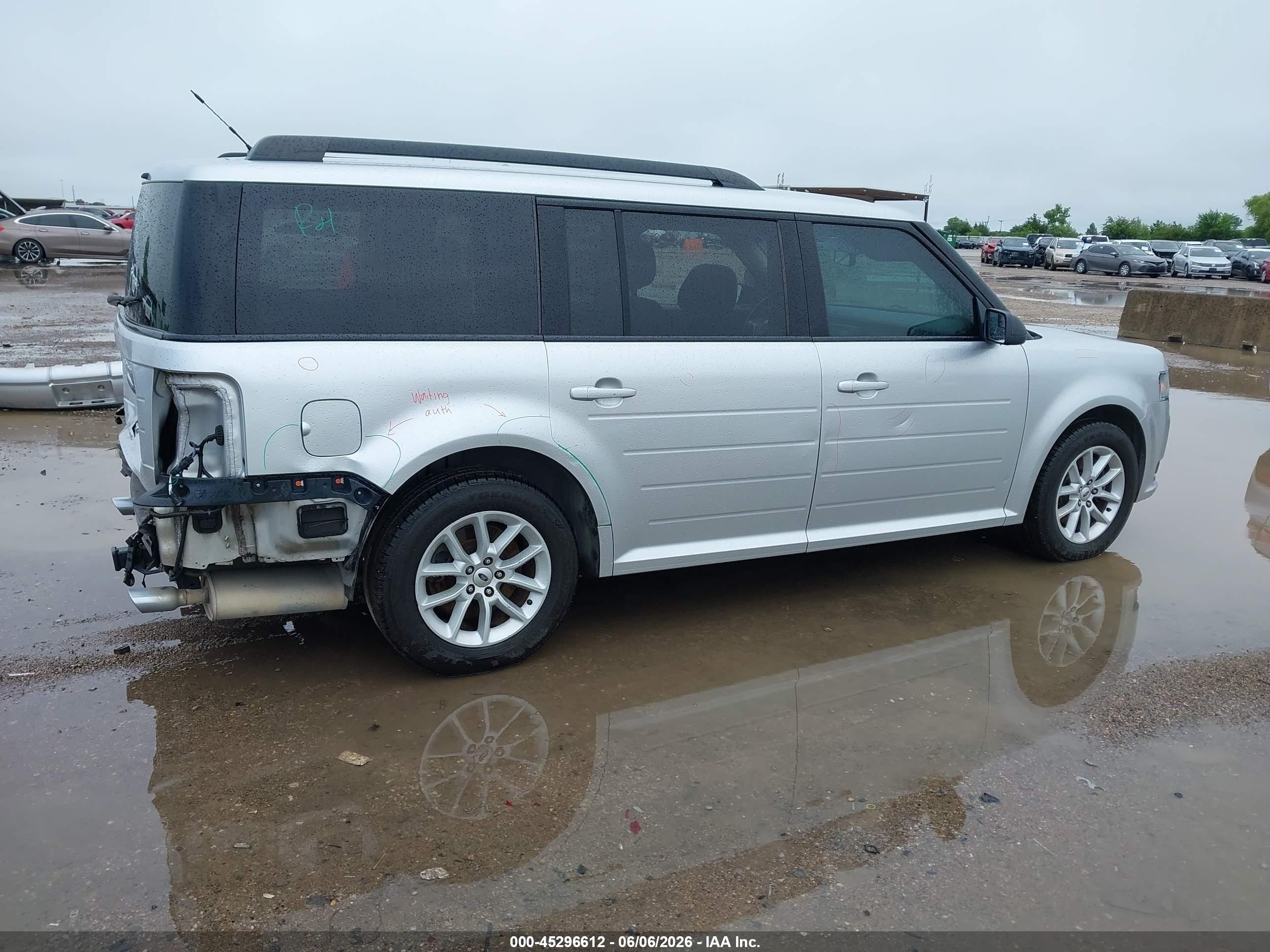 2014 Ford Flex Se Silver vin: 2FMGK5B87EBD35024