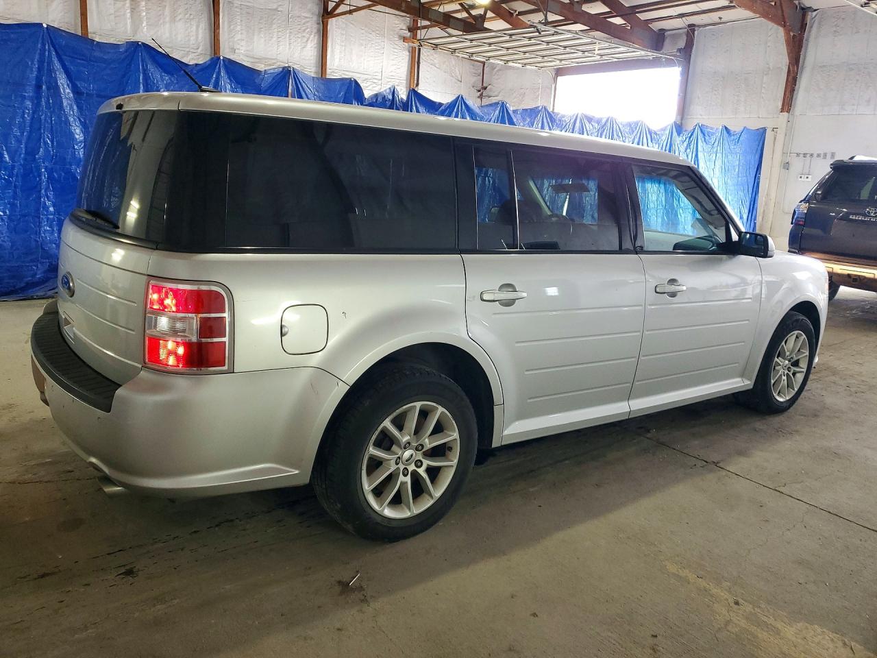 2013 Ford Flex Se Silver vin: 2FMGK5B88DBD18585