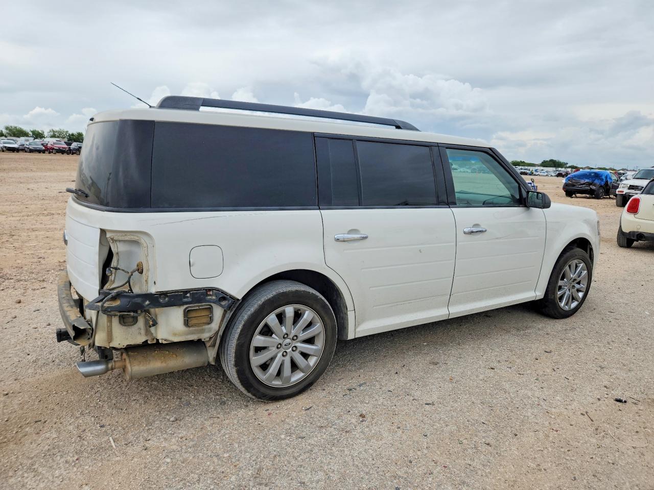 2013 Ford Flex Se White vin: 2FMGK5B88DBD24693