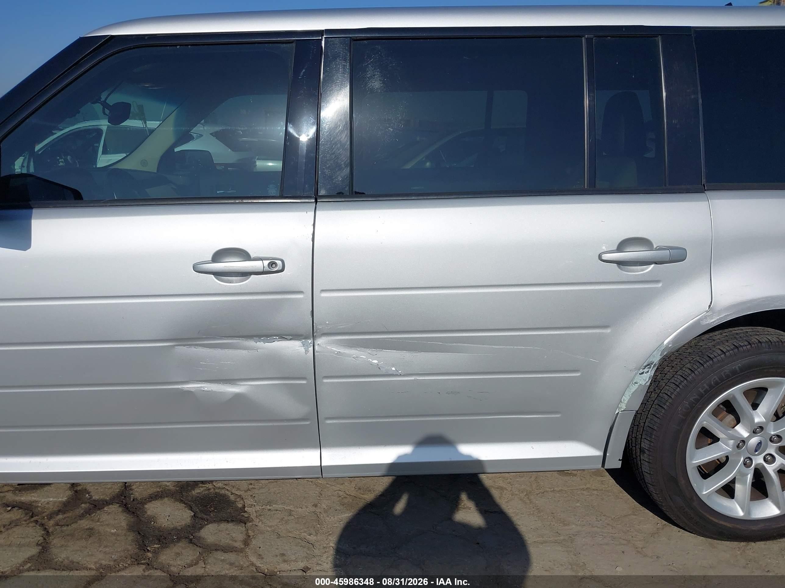 2014 Ford Flex Se Silver vin: 2FMGK5B89EBD21271
