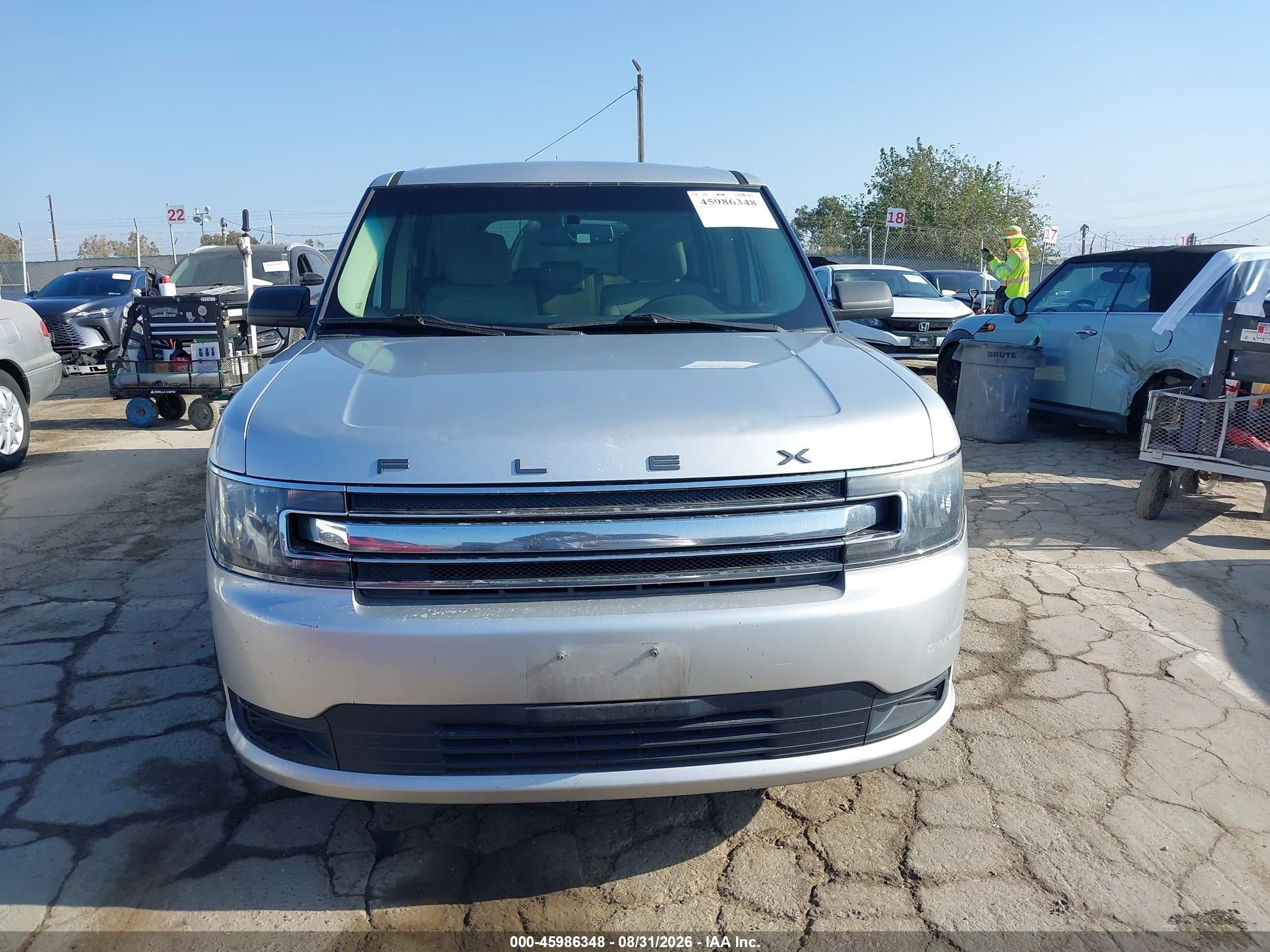 2014 Ford Flex Se Silver vin: 2FMGK5B89EBD21271
