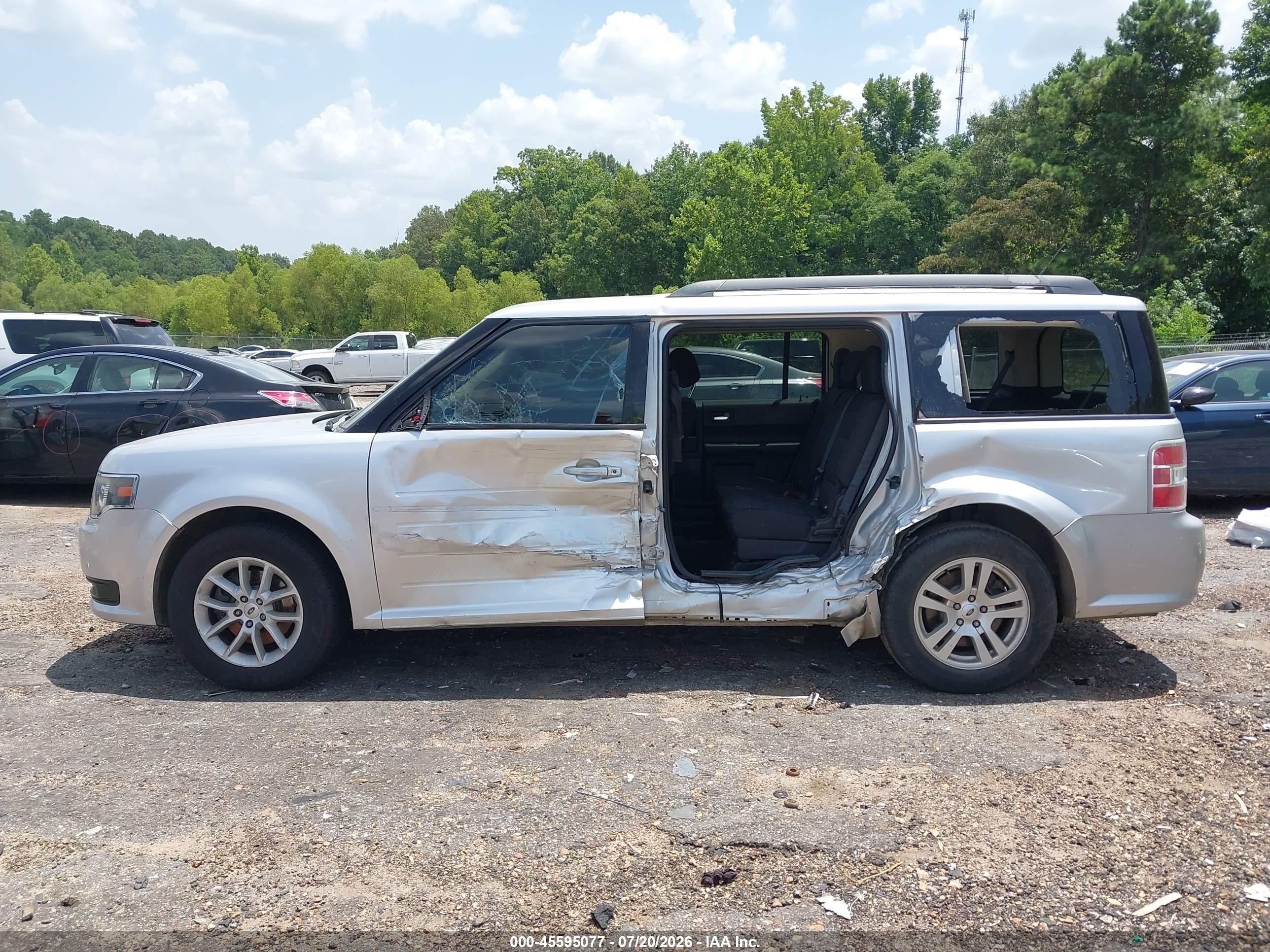 2015 Ford Flex Se Silver vin: 2FMGK5B89FBA11140