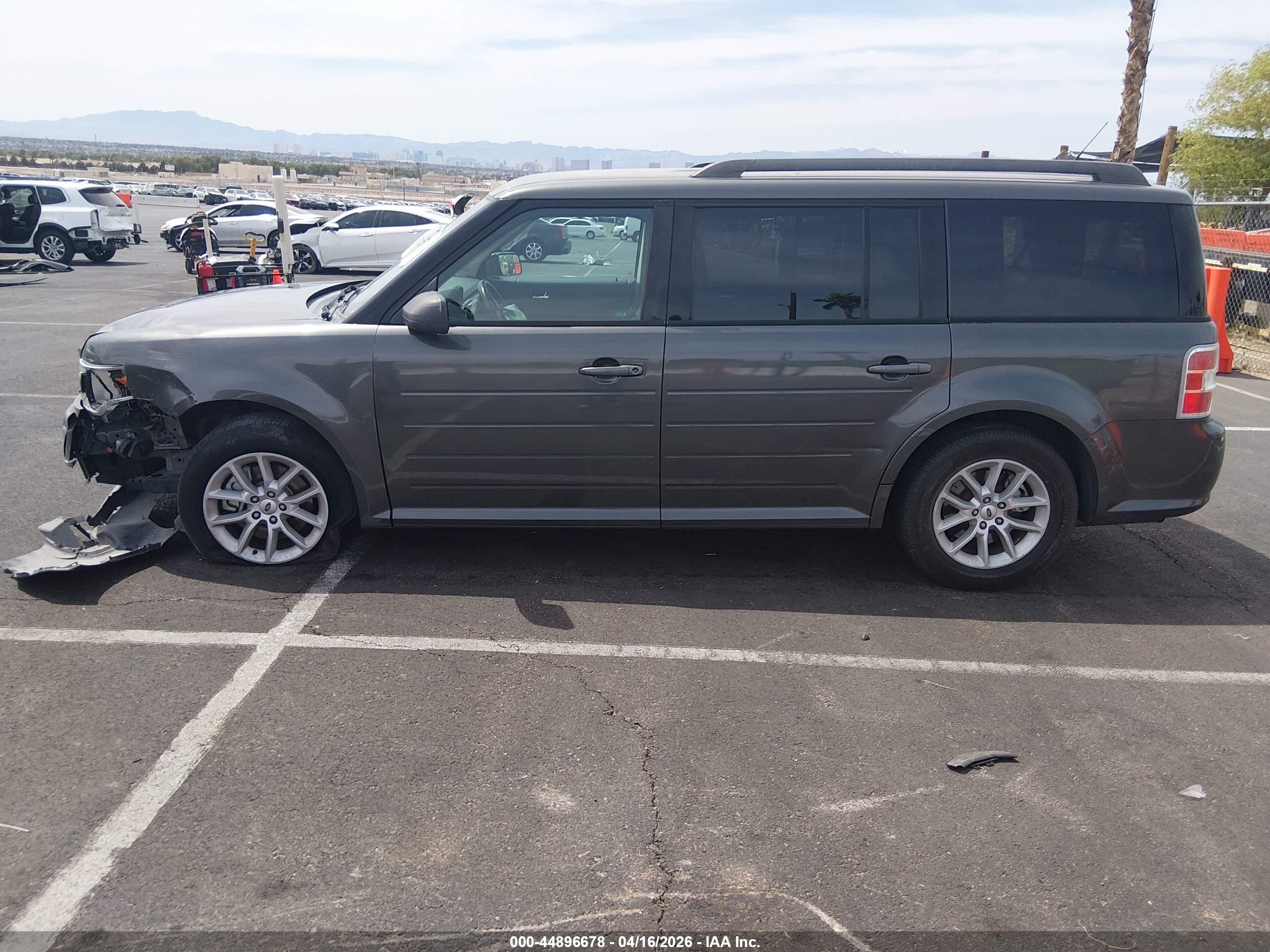 2015 Ford Flex Se Gray vin: 2FMGK5B8XFBA11924