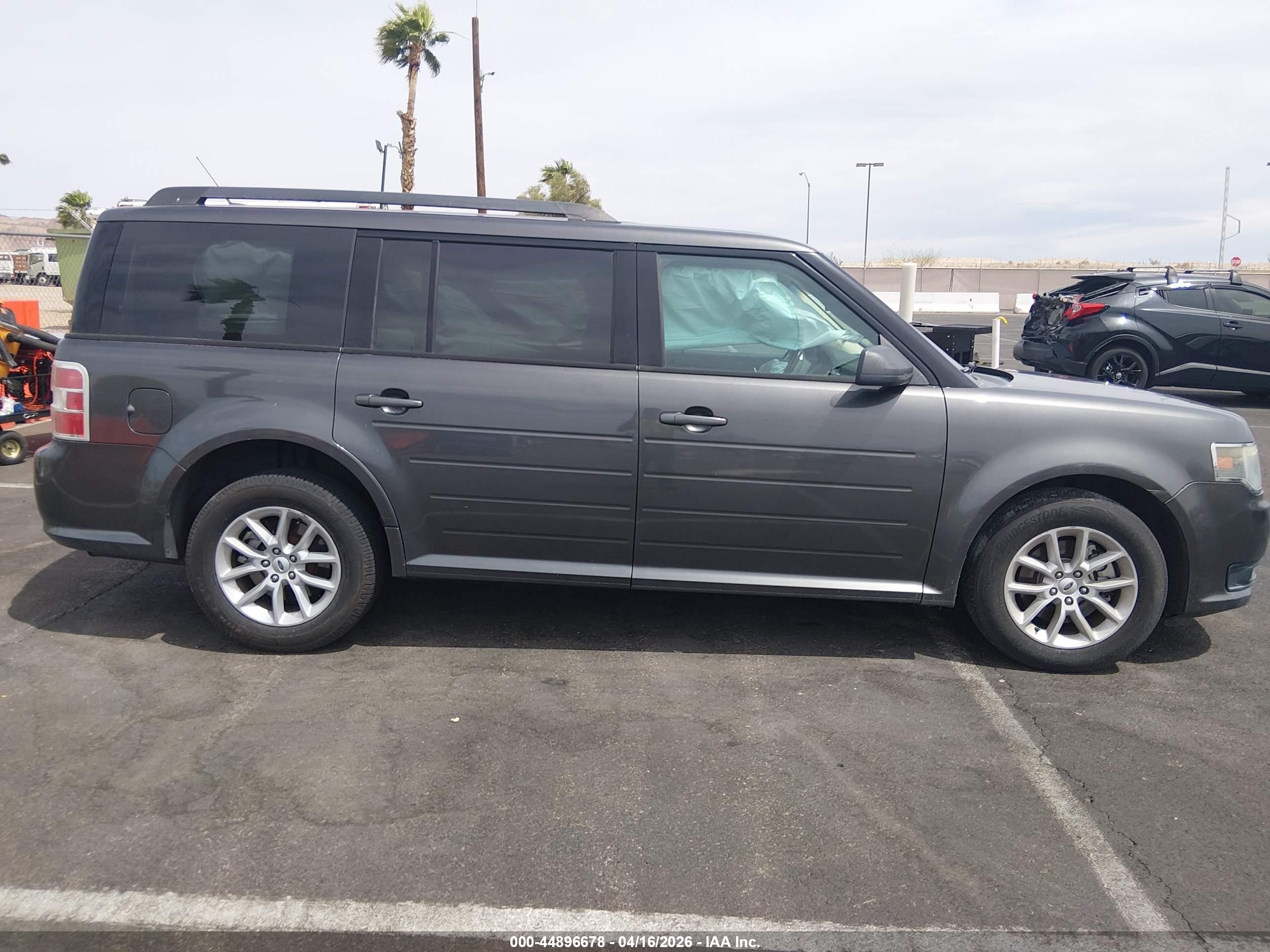 2015 Ford Flex Se Gray vin: 2FMGK5B8XFBA11924