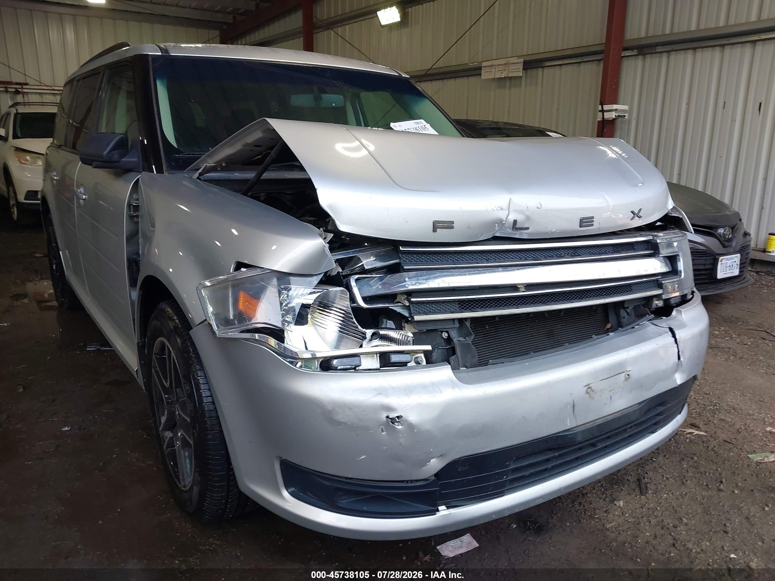 2017 Ford Flex Se Silver vin: 2FMGK5B8XHBA07682