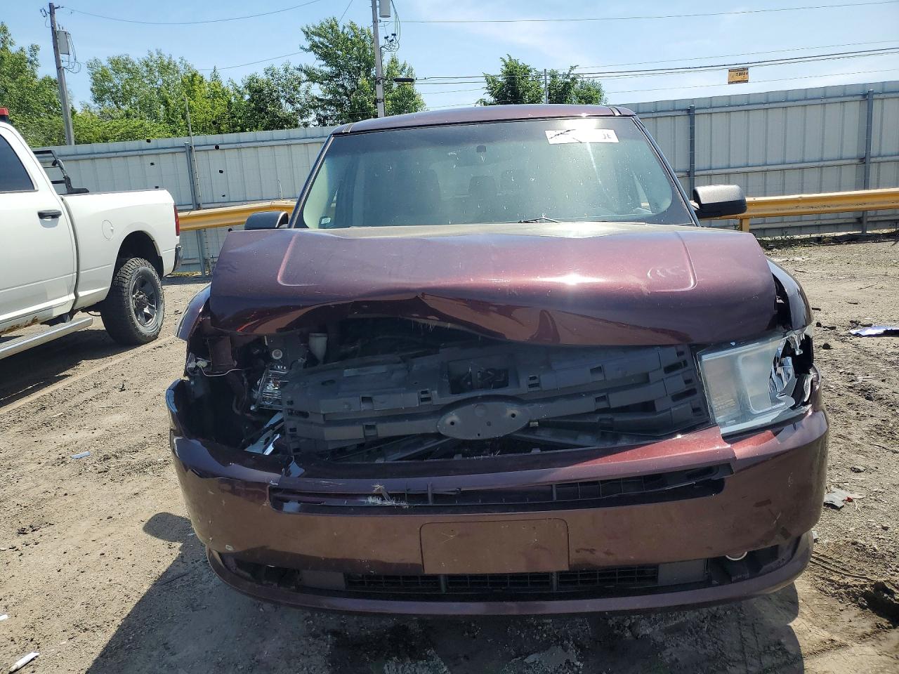 2011 Ford Flex Se Maroon vin: 2FMGK5BC2BBD18387