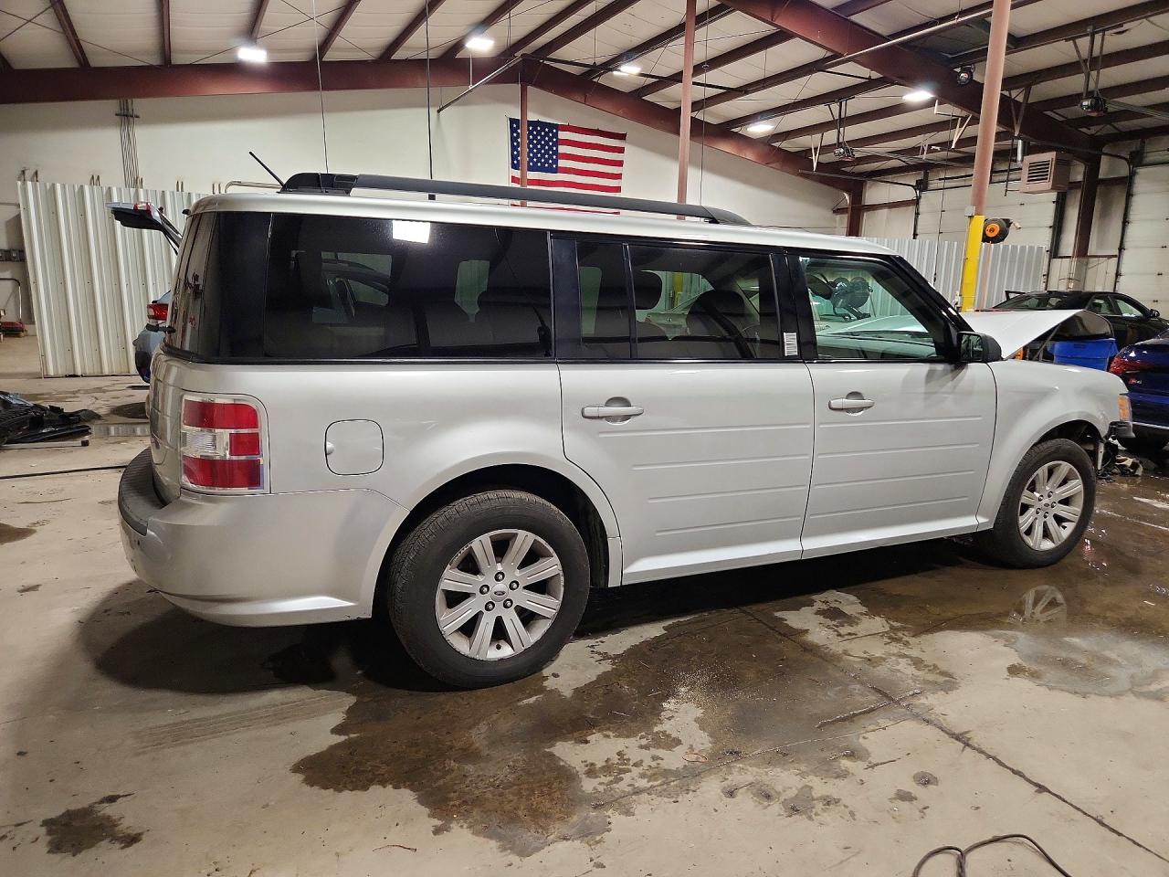 2012 Ford Flex Se Silver vin: 2FMGK5BC2CBD04717
